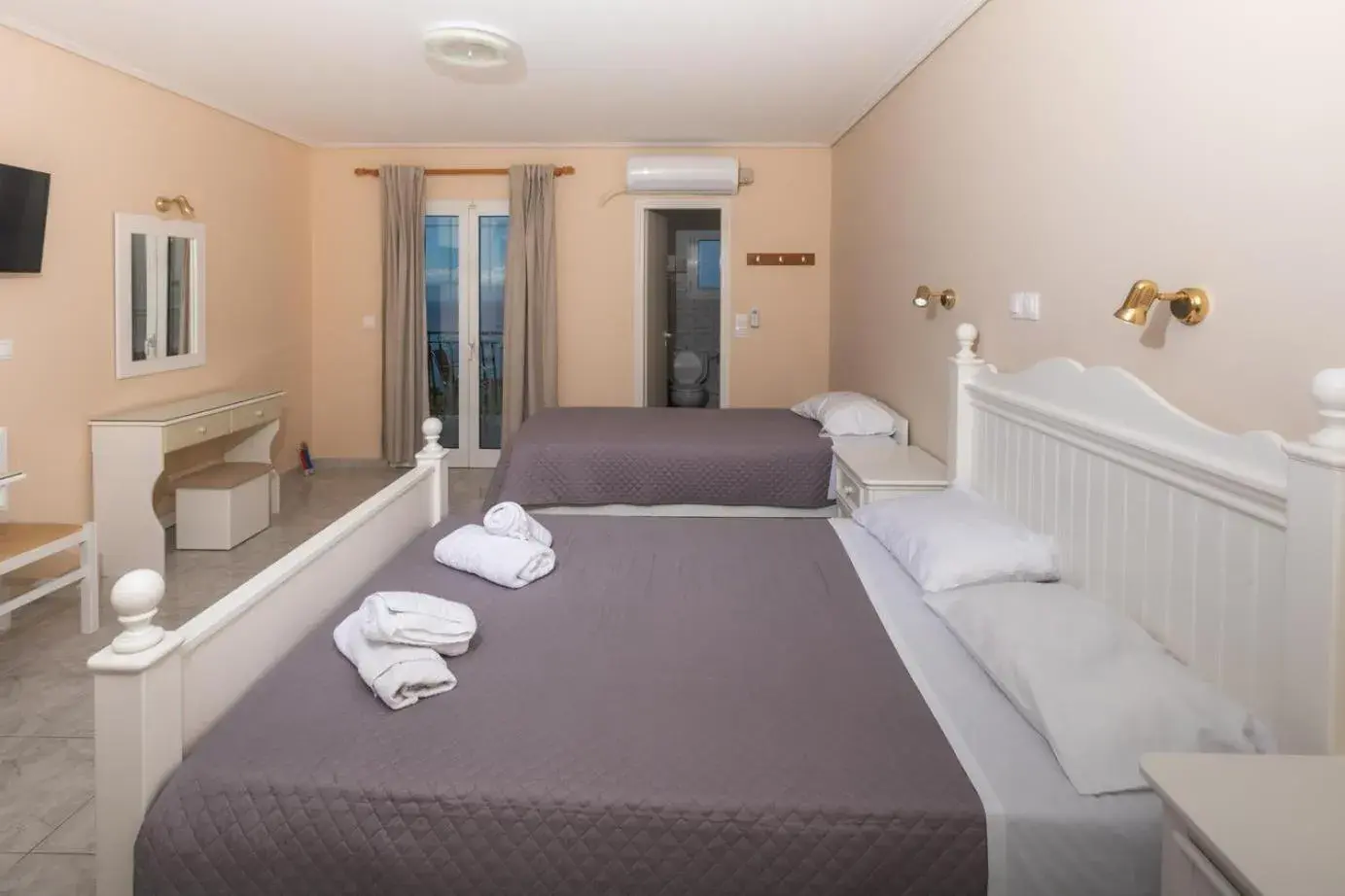 eleni studios eleni studios