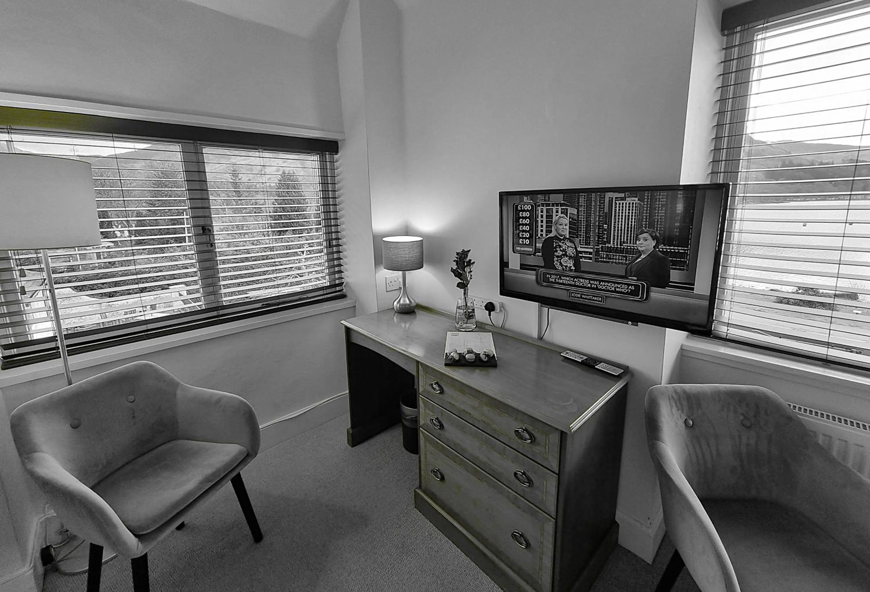 furniture, Bed in The Four Seasons Hotel