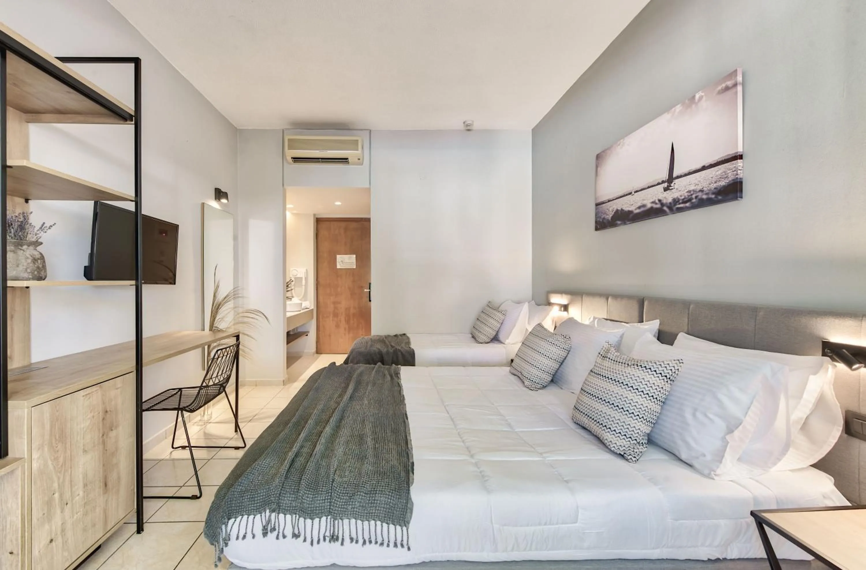 Bed in Contessa Hotel