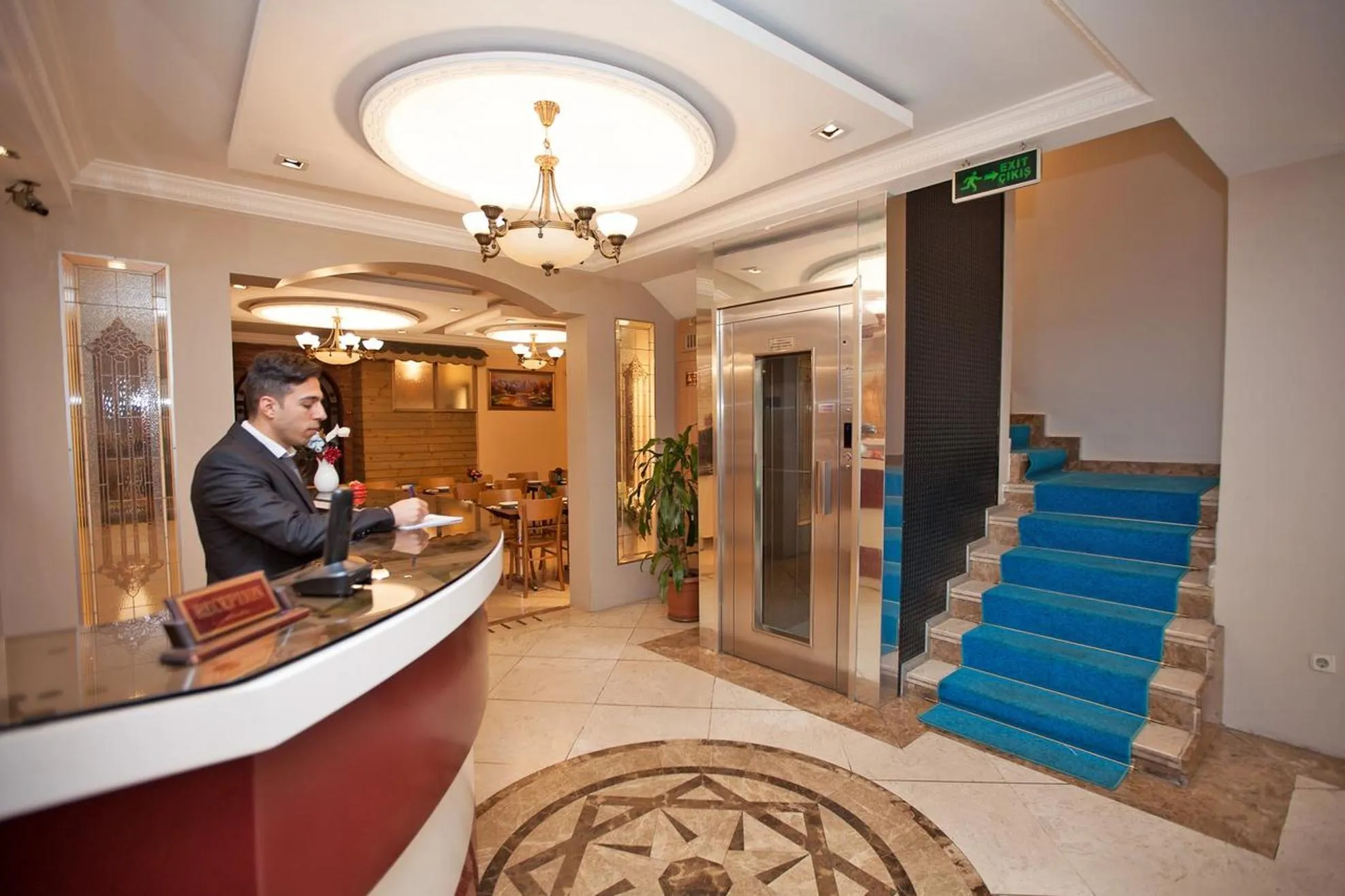 Staff in Hotel Bulvar Istanbul