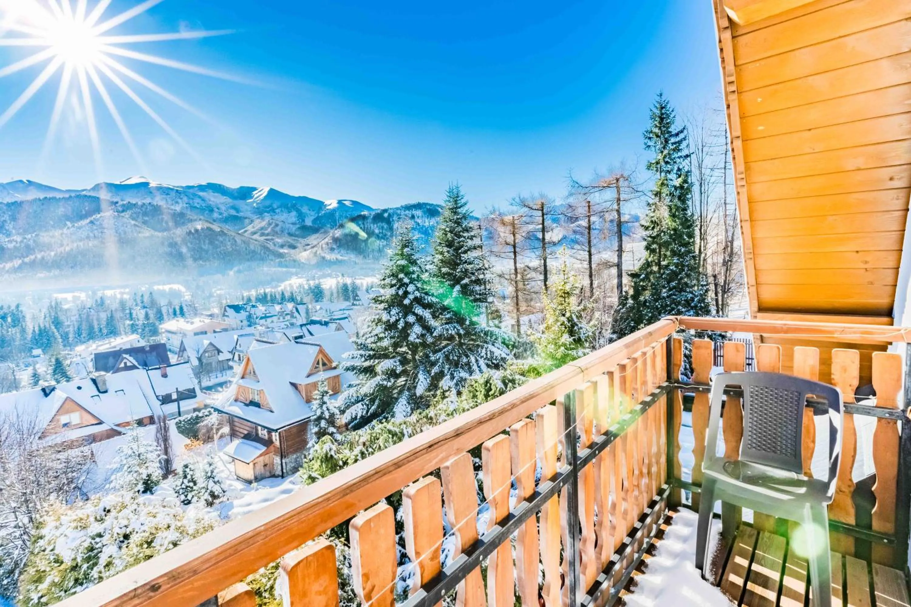 Balcony/Terrace in Górski Pałacyk Kompleks obiektów