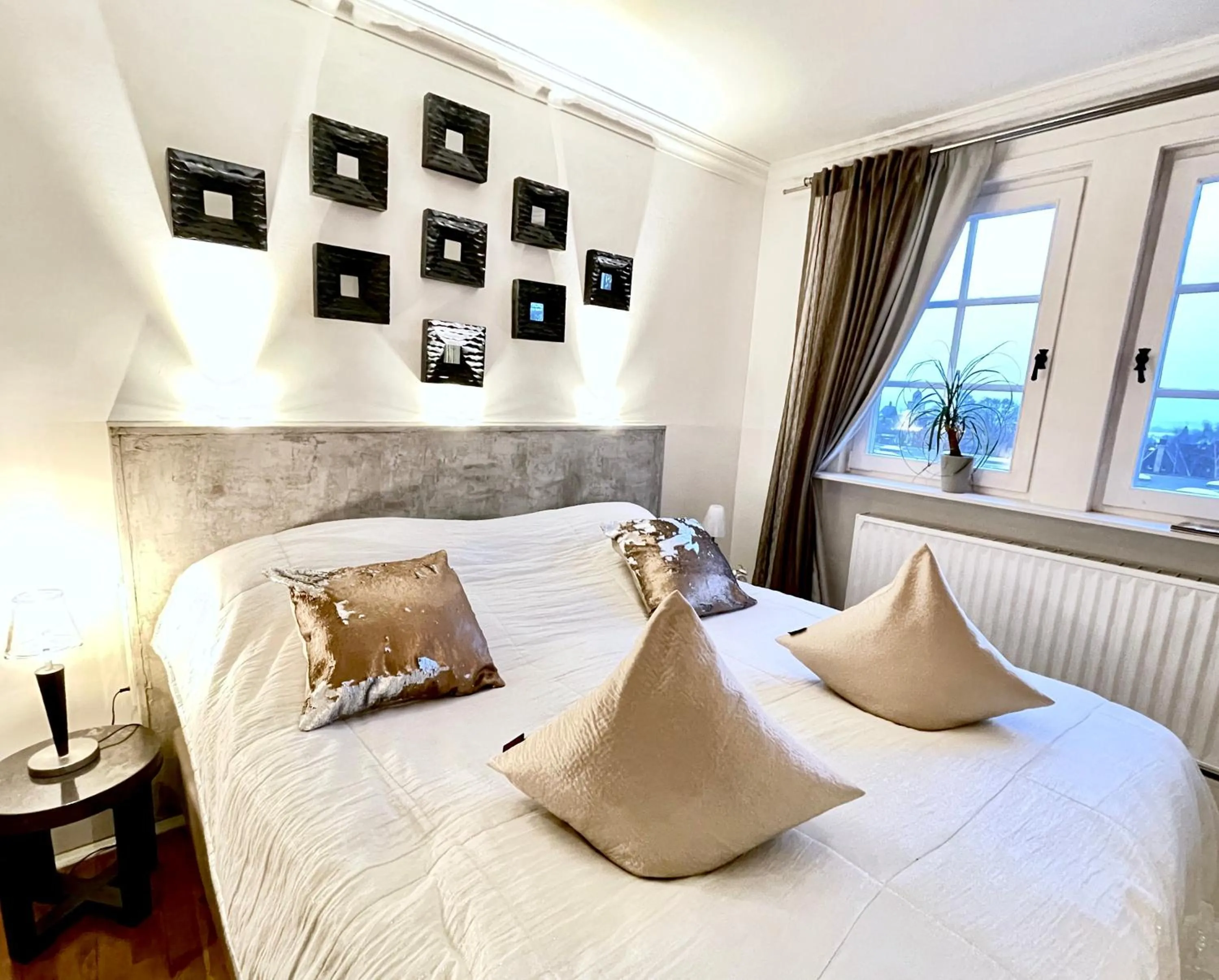 Bed in VILLA ADELEes BOUTIQUE HOTEL