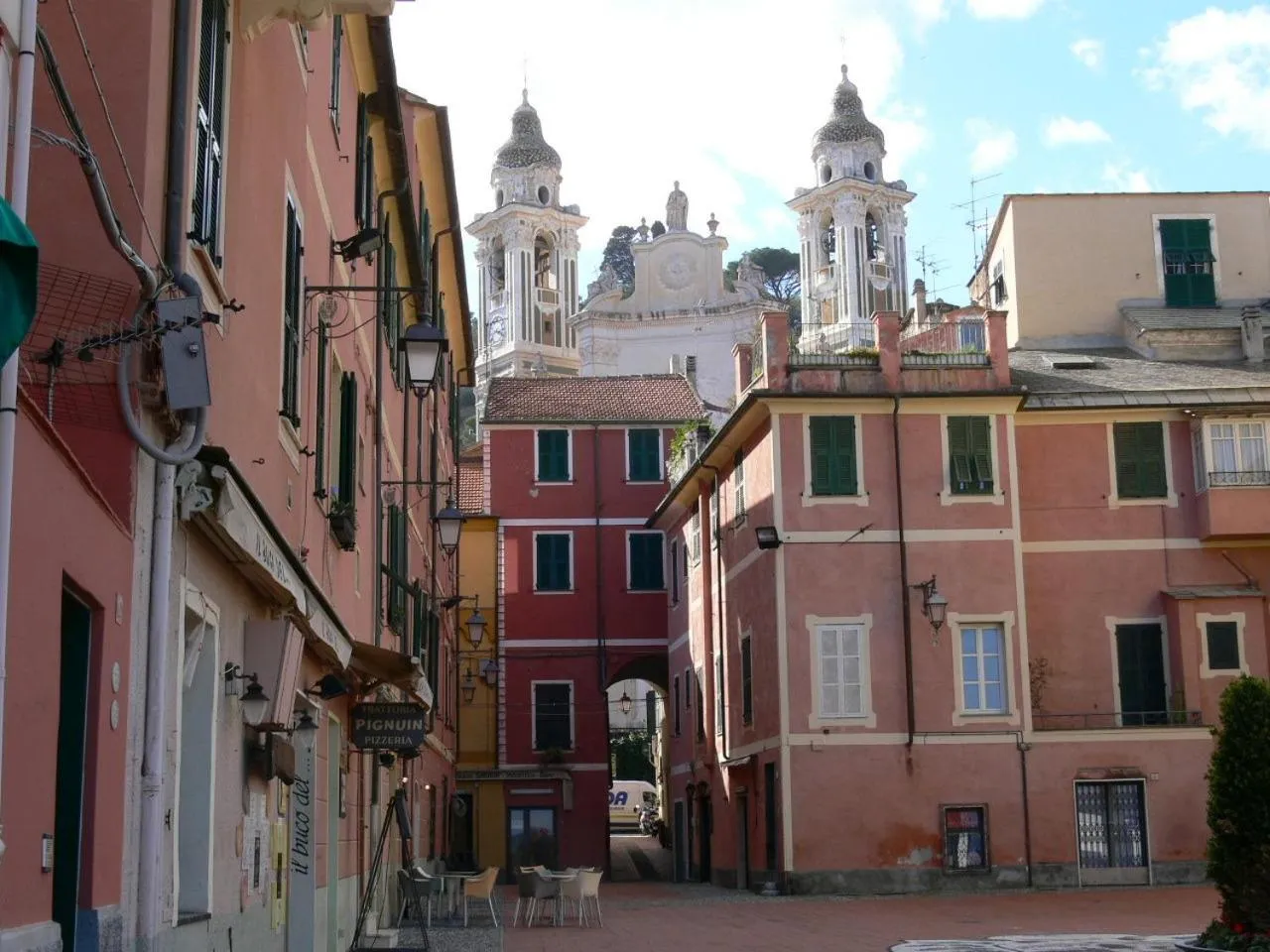 Property building in Hotel Mambo