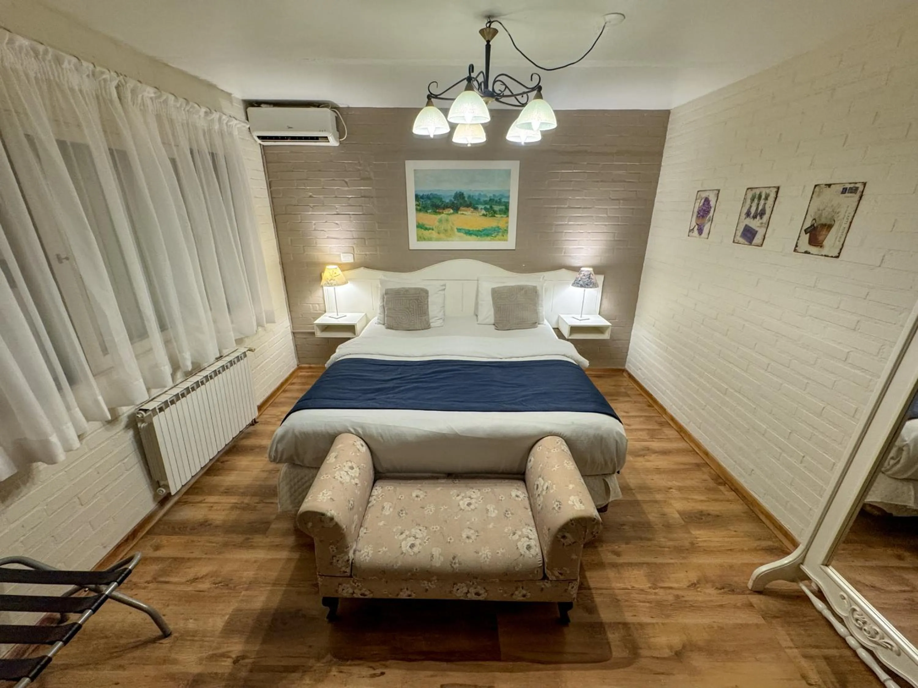 Bed in Petit Hotel Provence Gramado