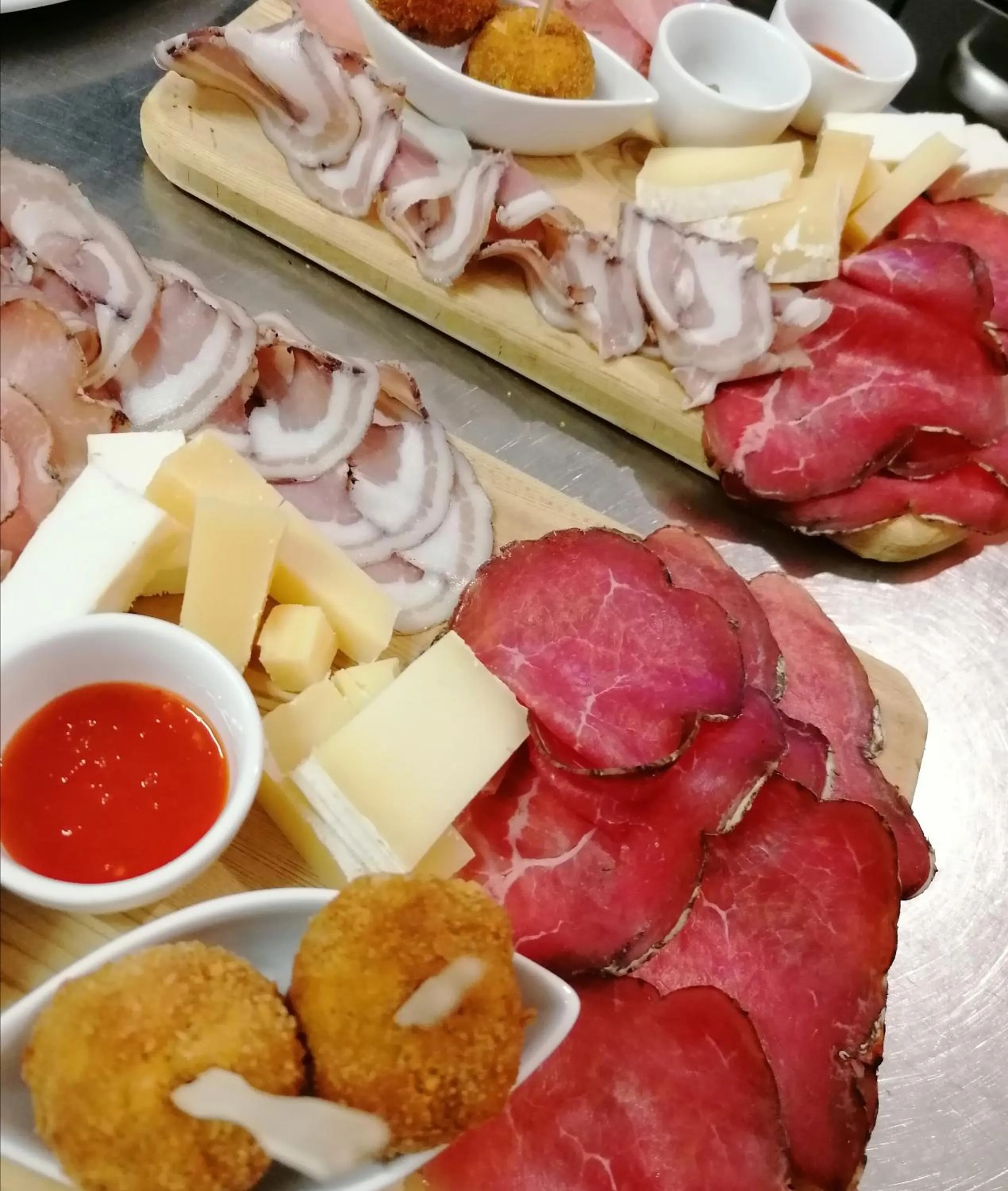 Restaurant/places to eat in Albergo Legazzuolo Montecampione