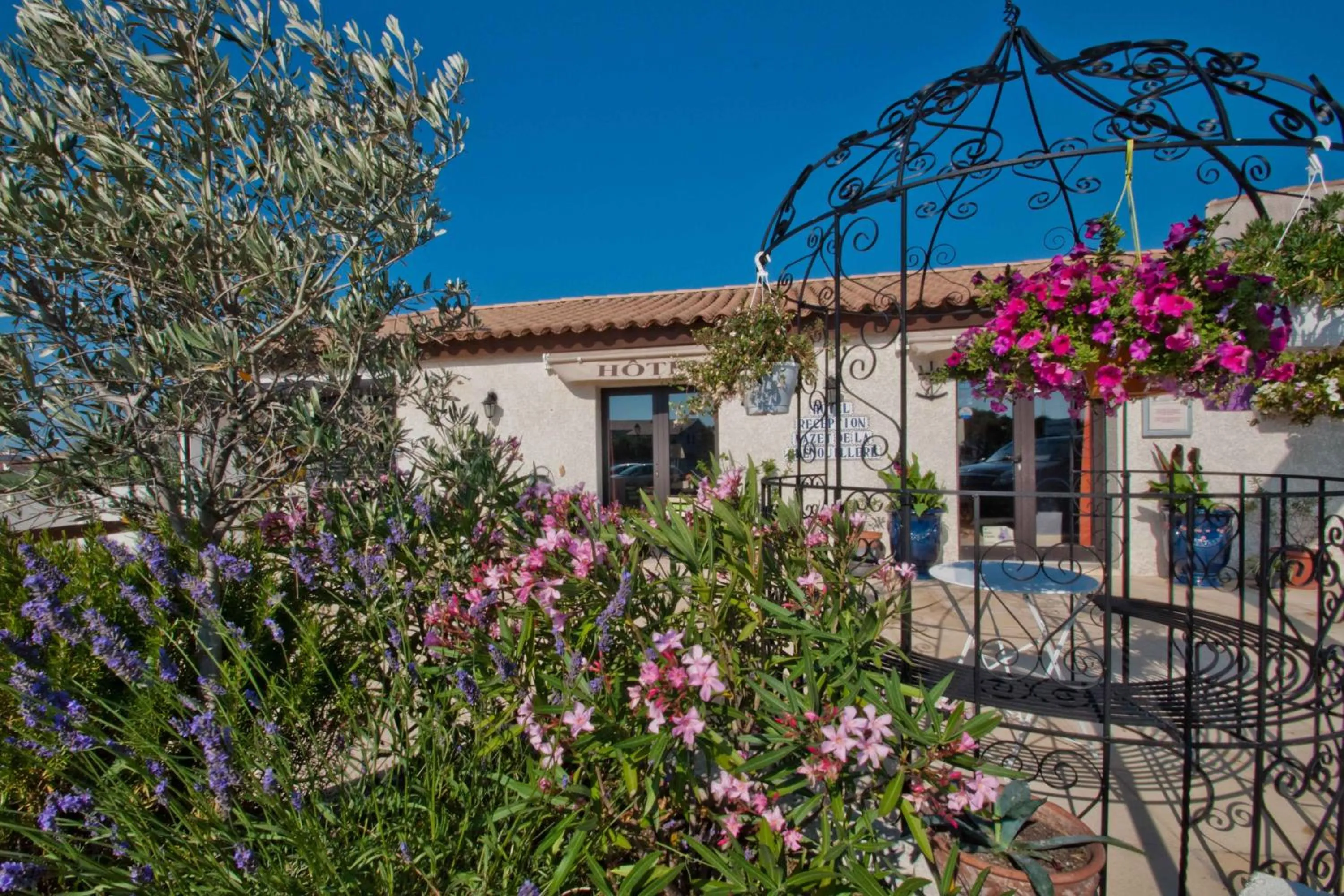 Facade/entrance in Le Maset en Camargue