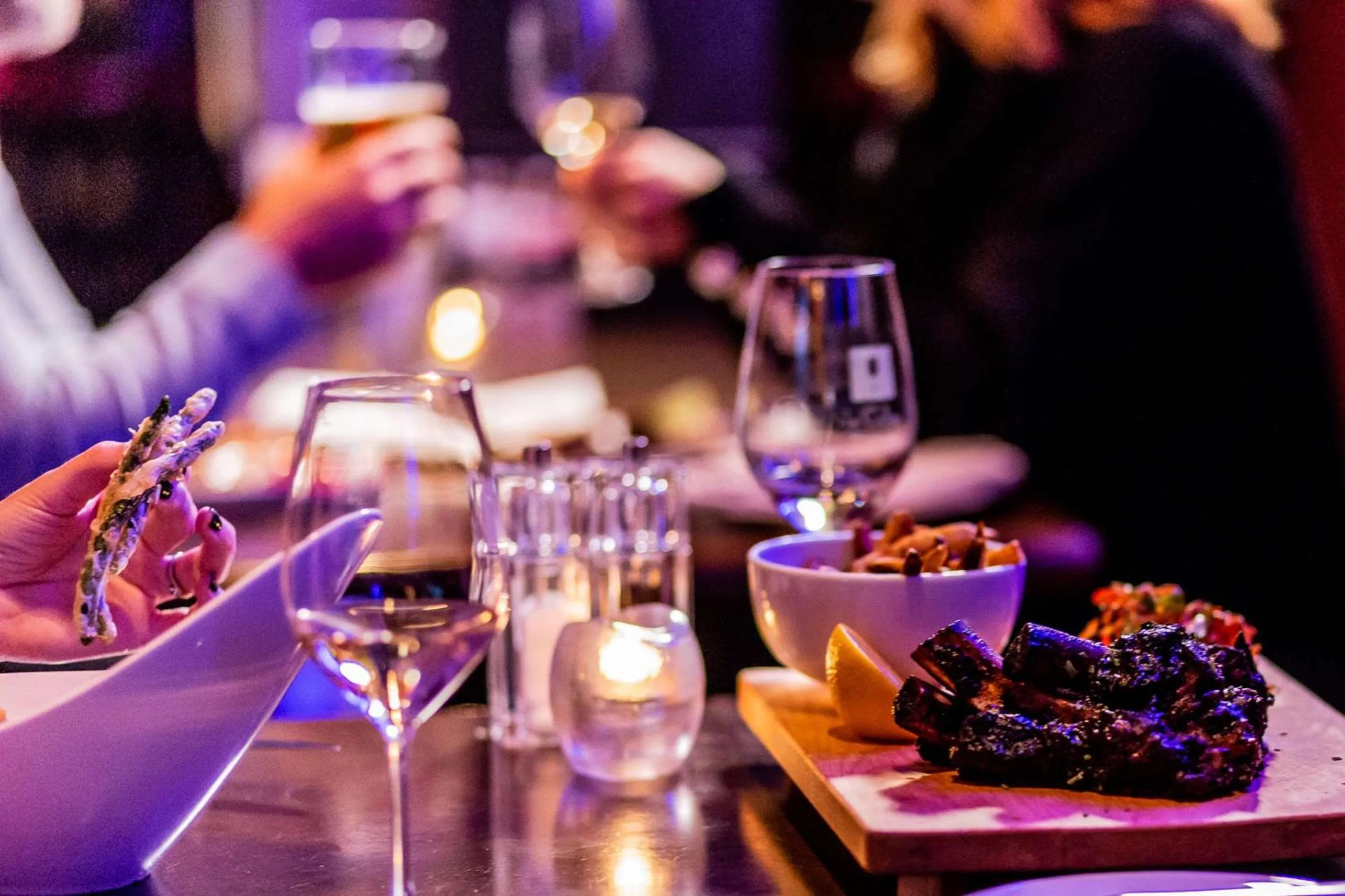 Restaurant/places to eat in Le Noranda Hotel & Spa, an Ascend Collection Hotel