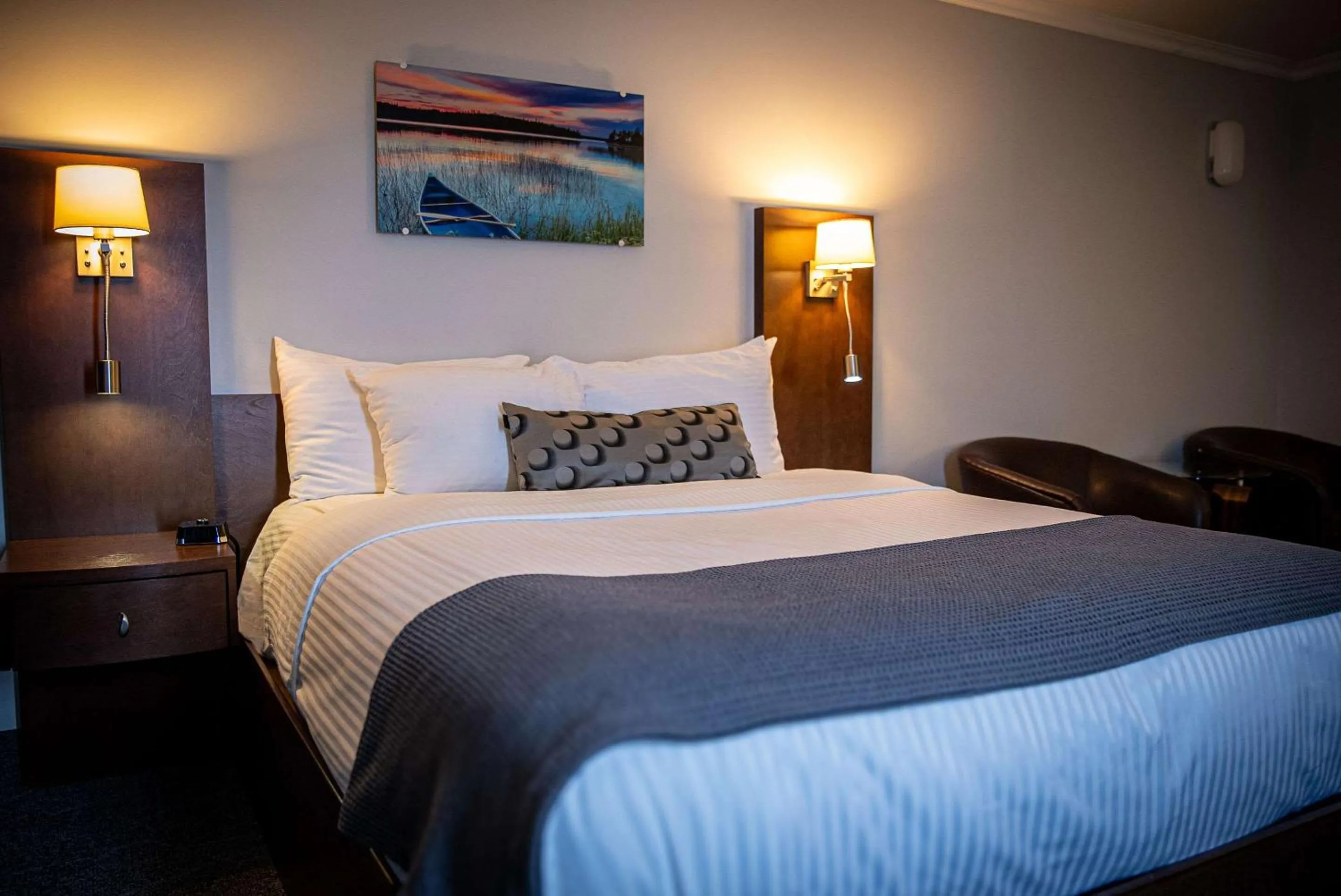 Bedroom, Bed in Le Noranda Hotel & Spa, an Ascend Collection Hotel