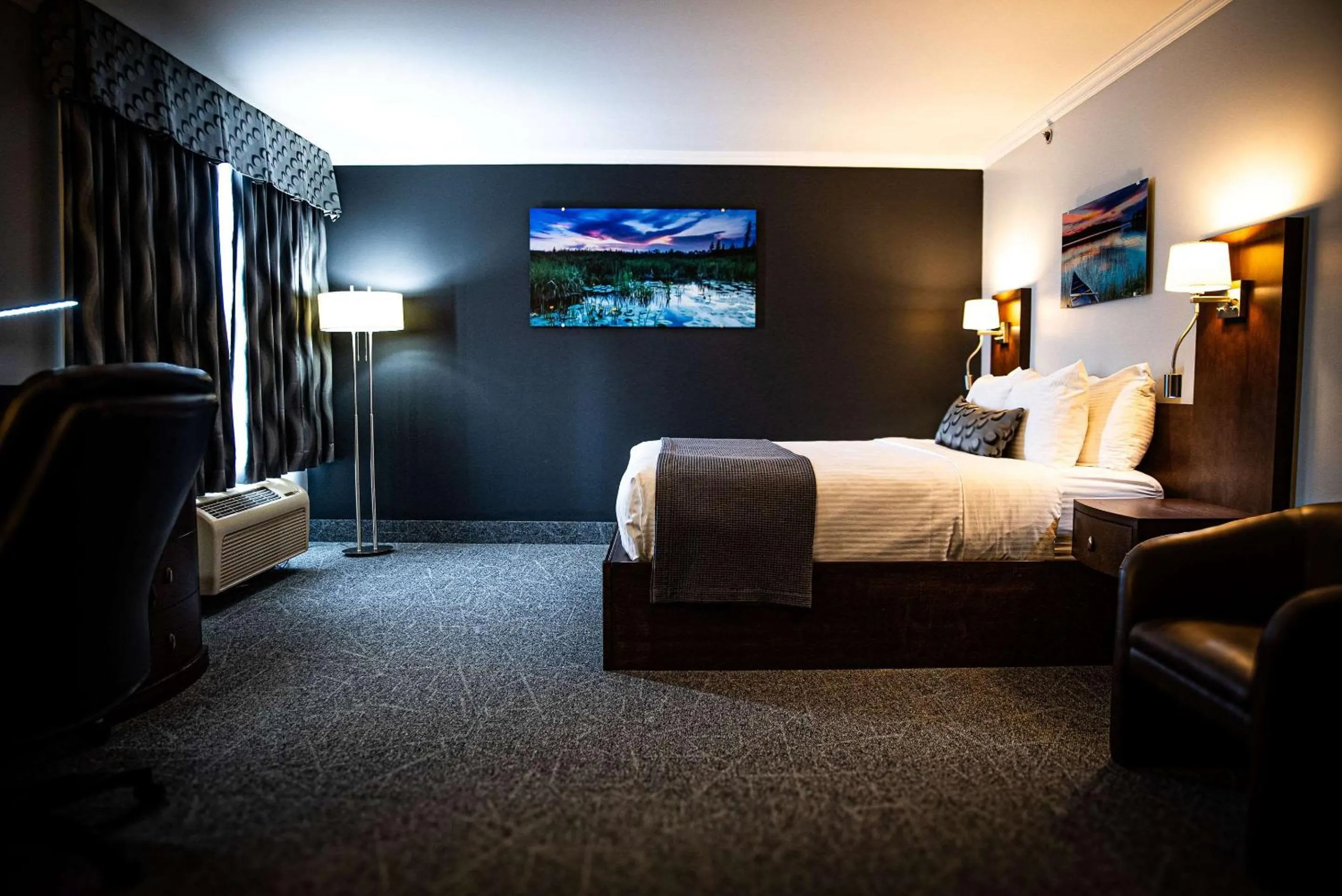 Bedroom, Bed in Le Noranda Hotel & Spa, an Ascend Collection Hotel