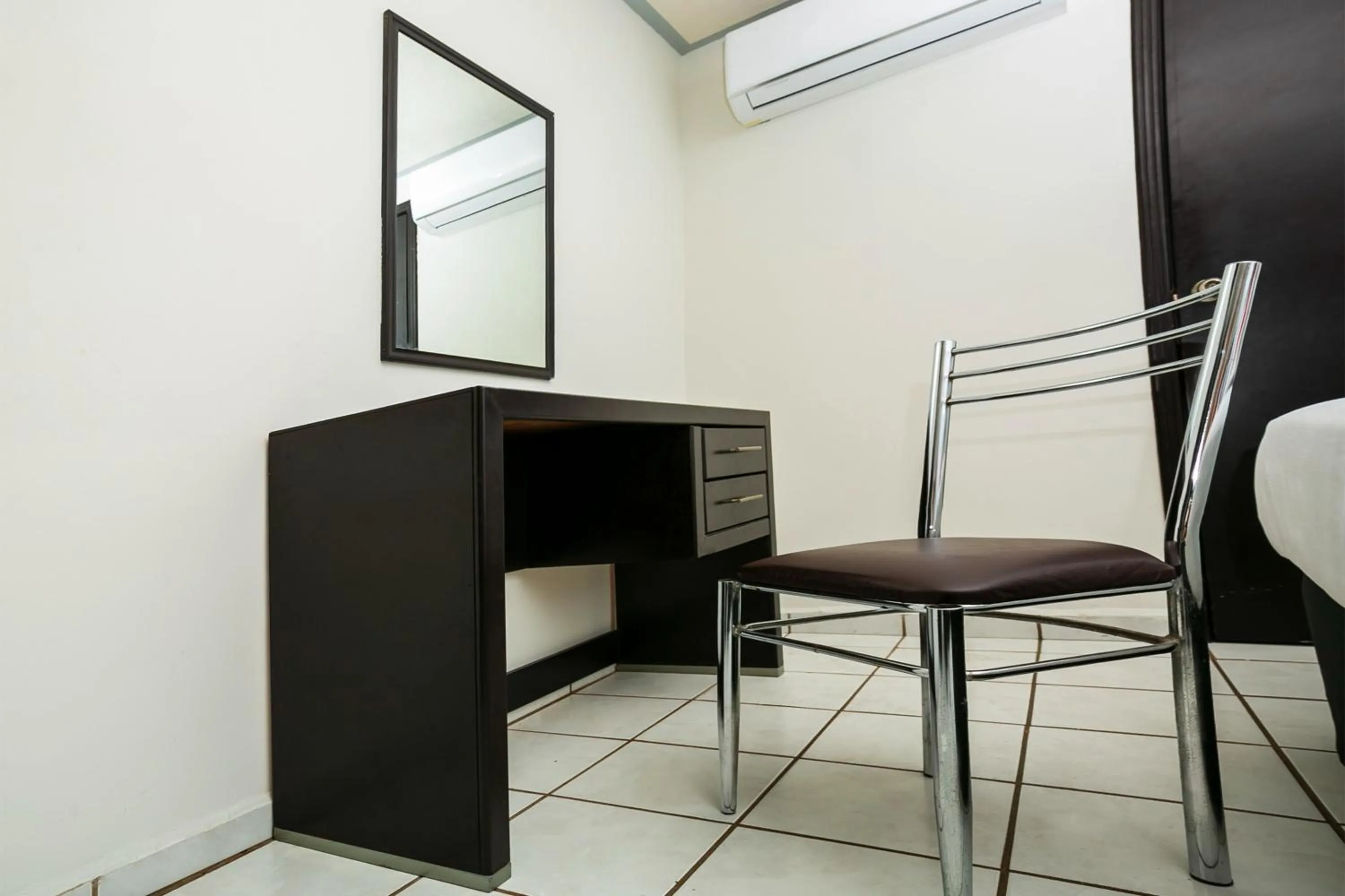 Seating area in Capital O Hotel Victoria Morelia