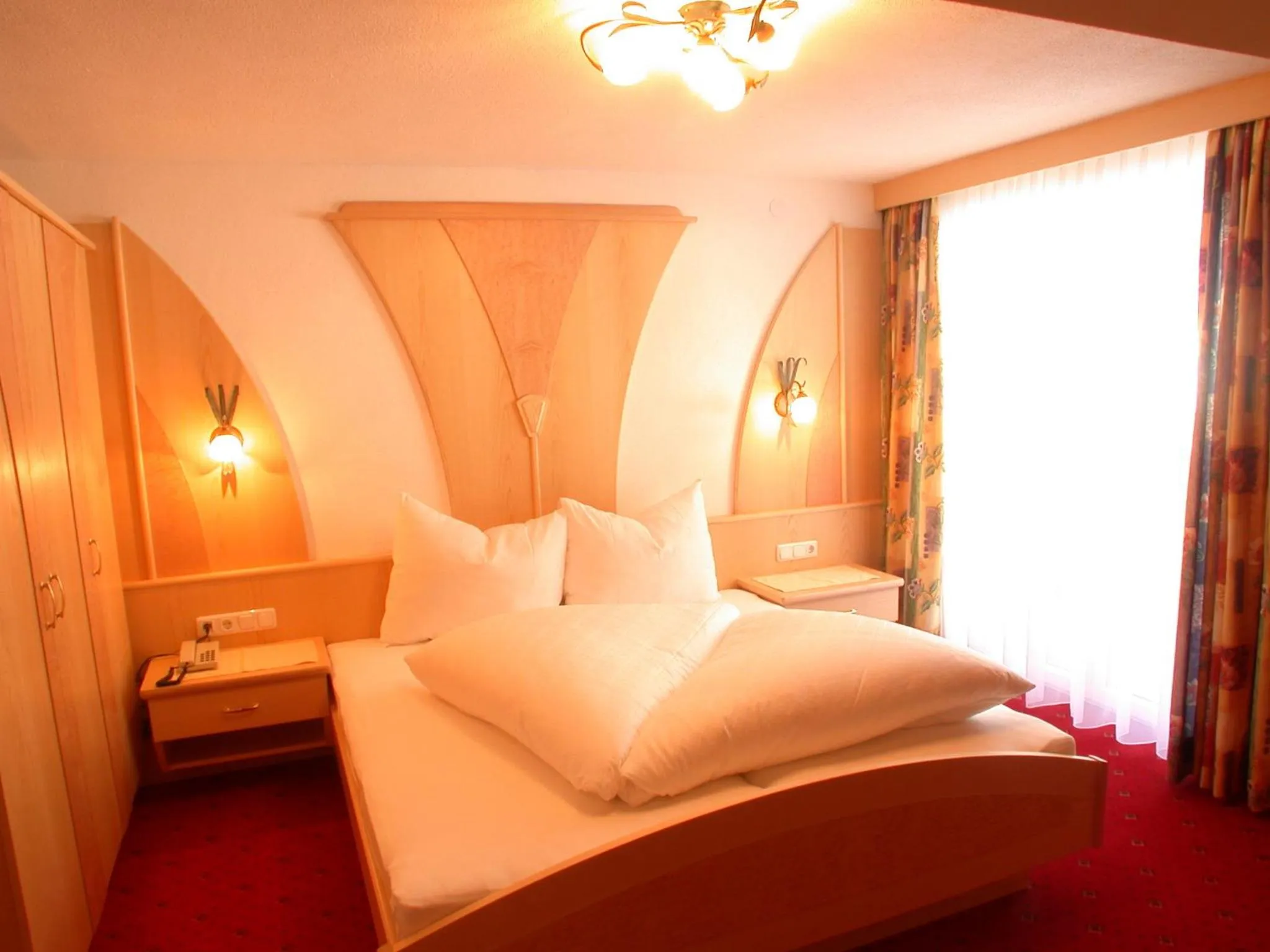Photo of the whole room, Bed in Hotel Garni Pradella