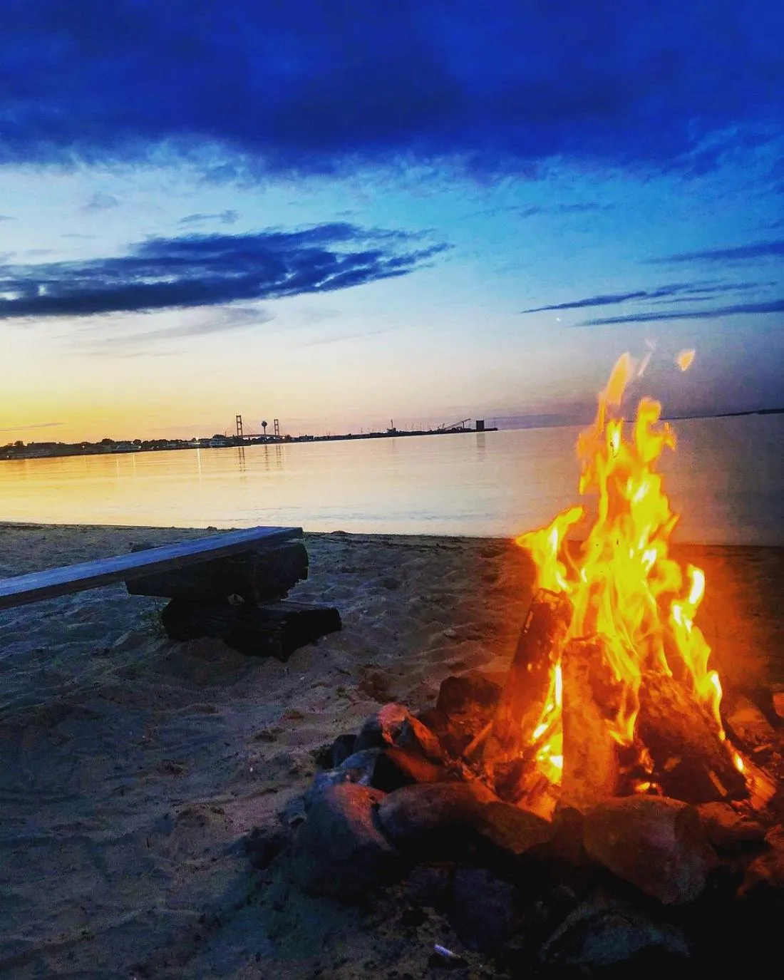 Beach House Lakeside Cottages