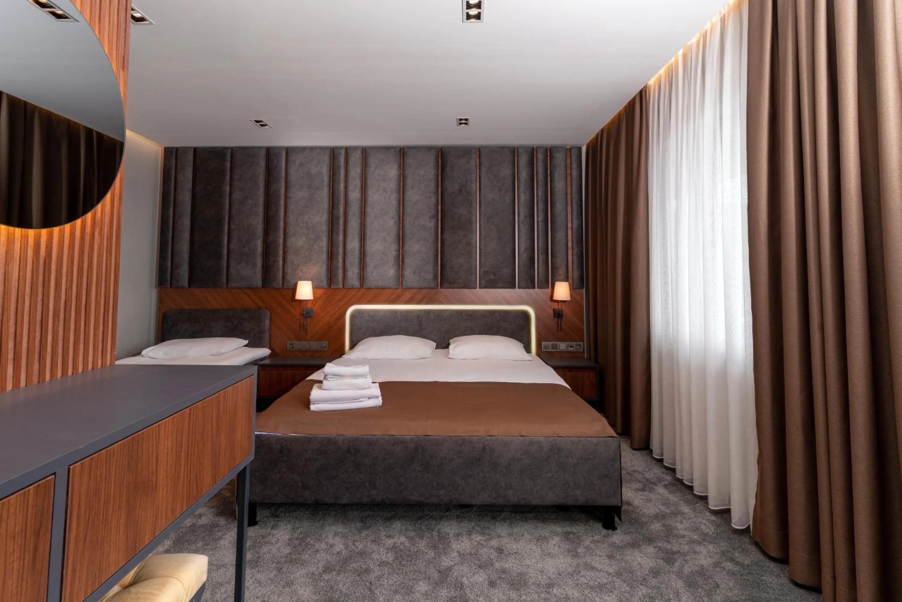 Photo of the whole room, Bed in Assos Kartal Yuvasi Hotel