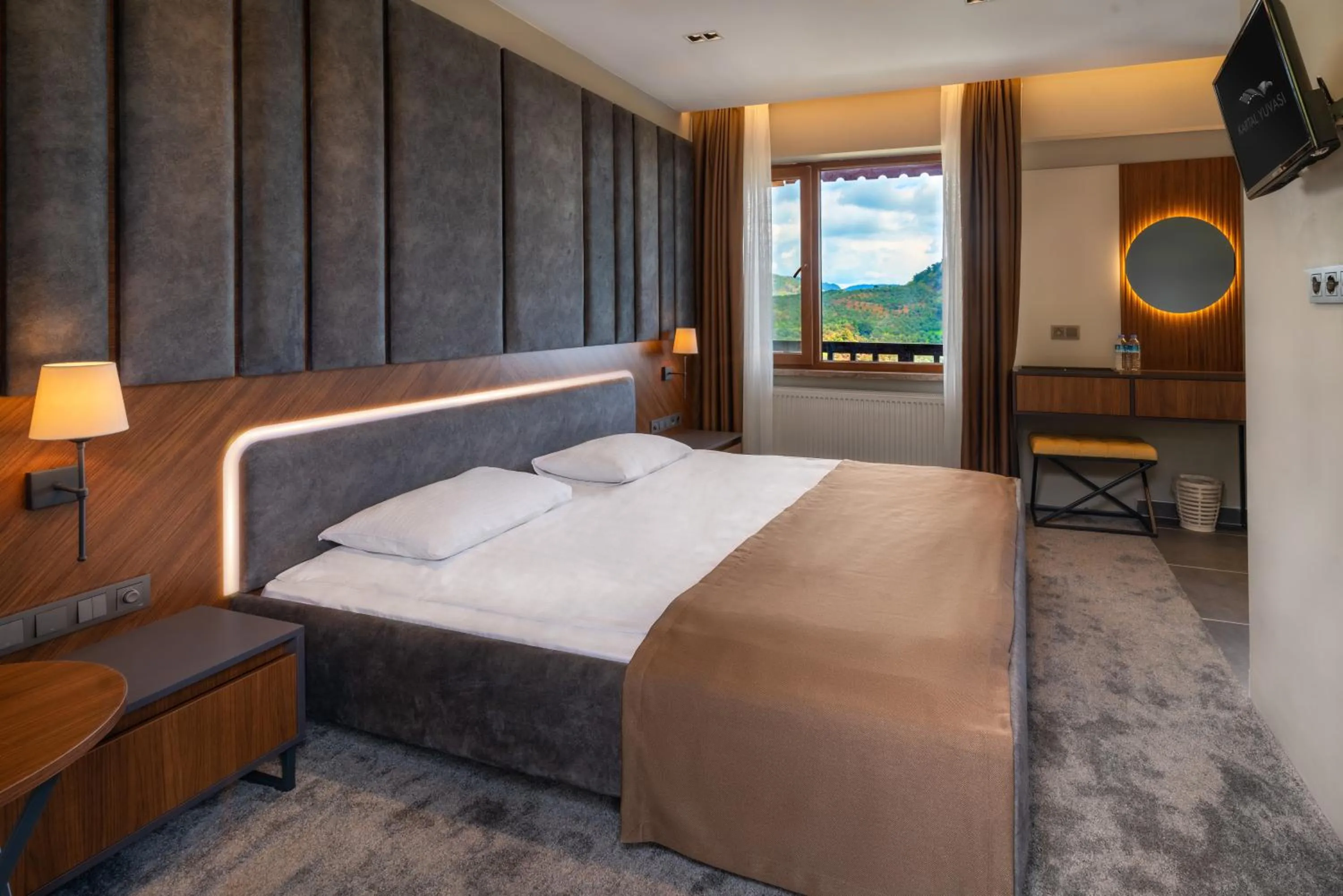 View (from property/room), Bed in Assos Kartal Yuvasi Hotel