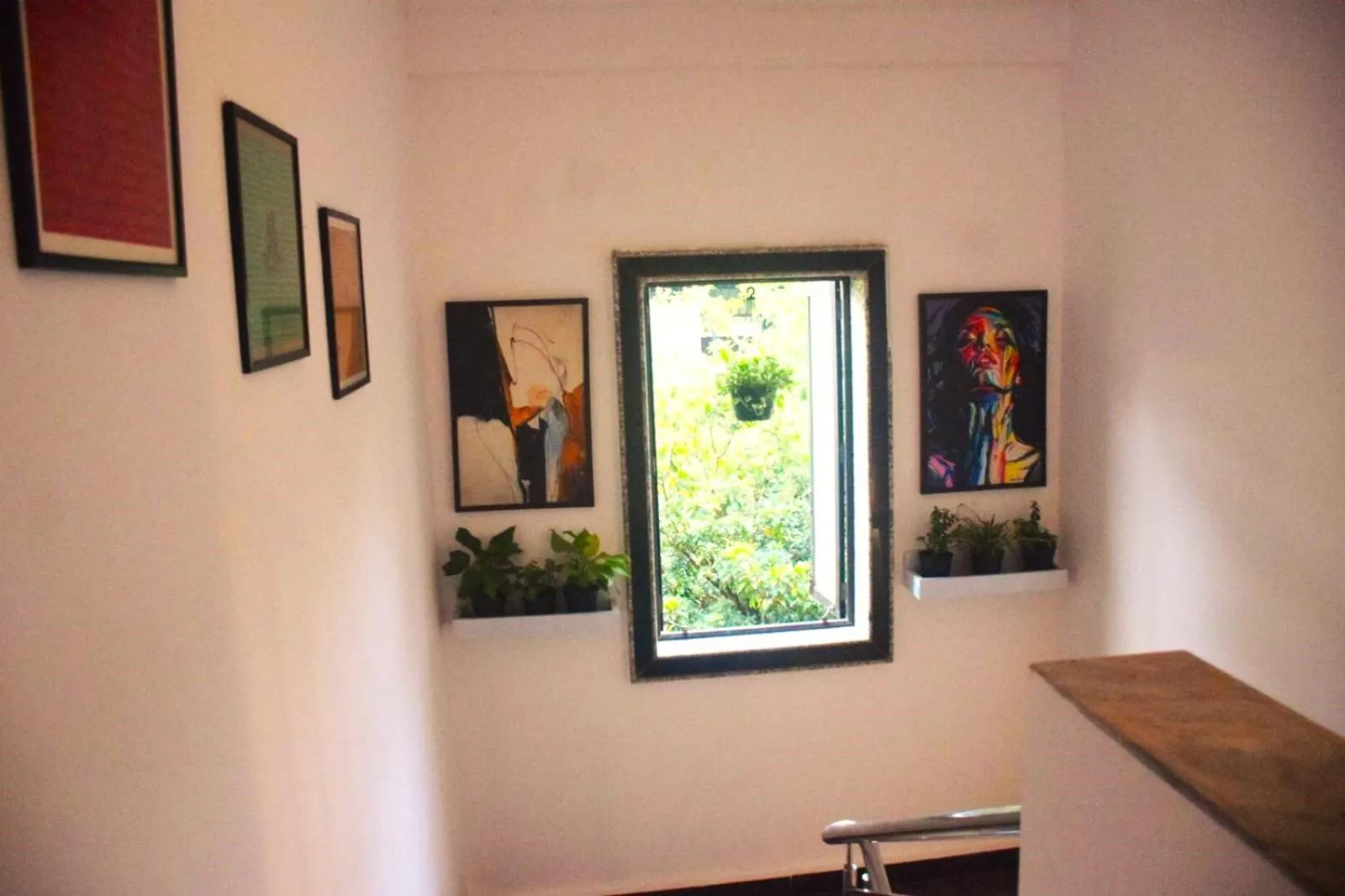 Decorative detail in LaligurasVilla Beachside Escape - 100m to Beach