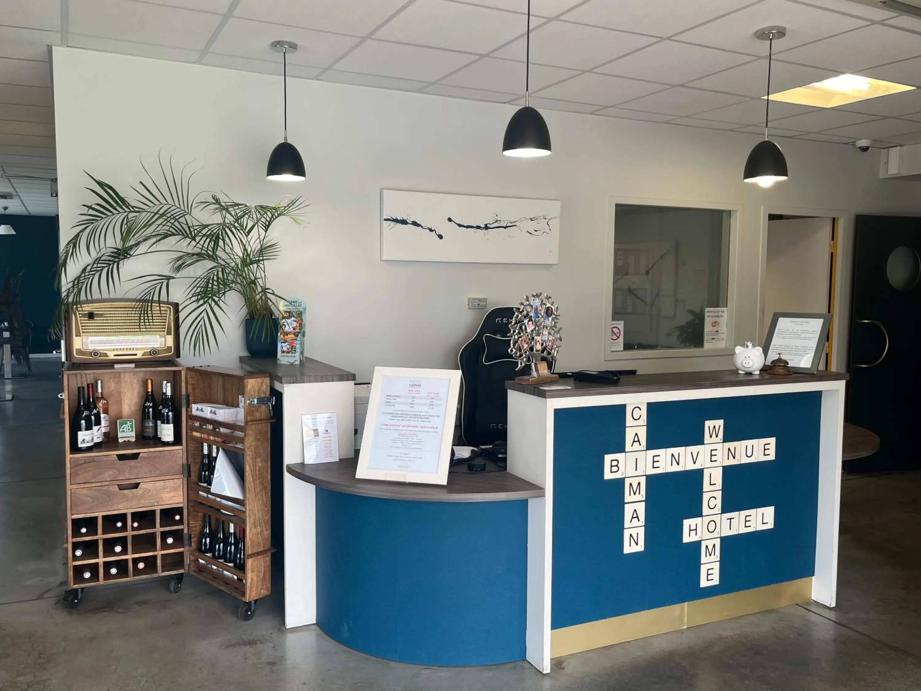 Lobby or reception in Hotel Caiman