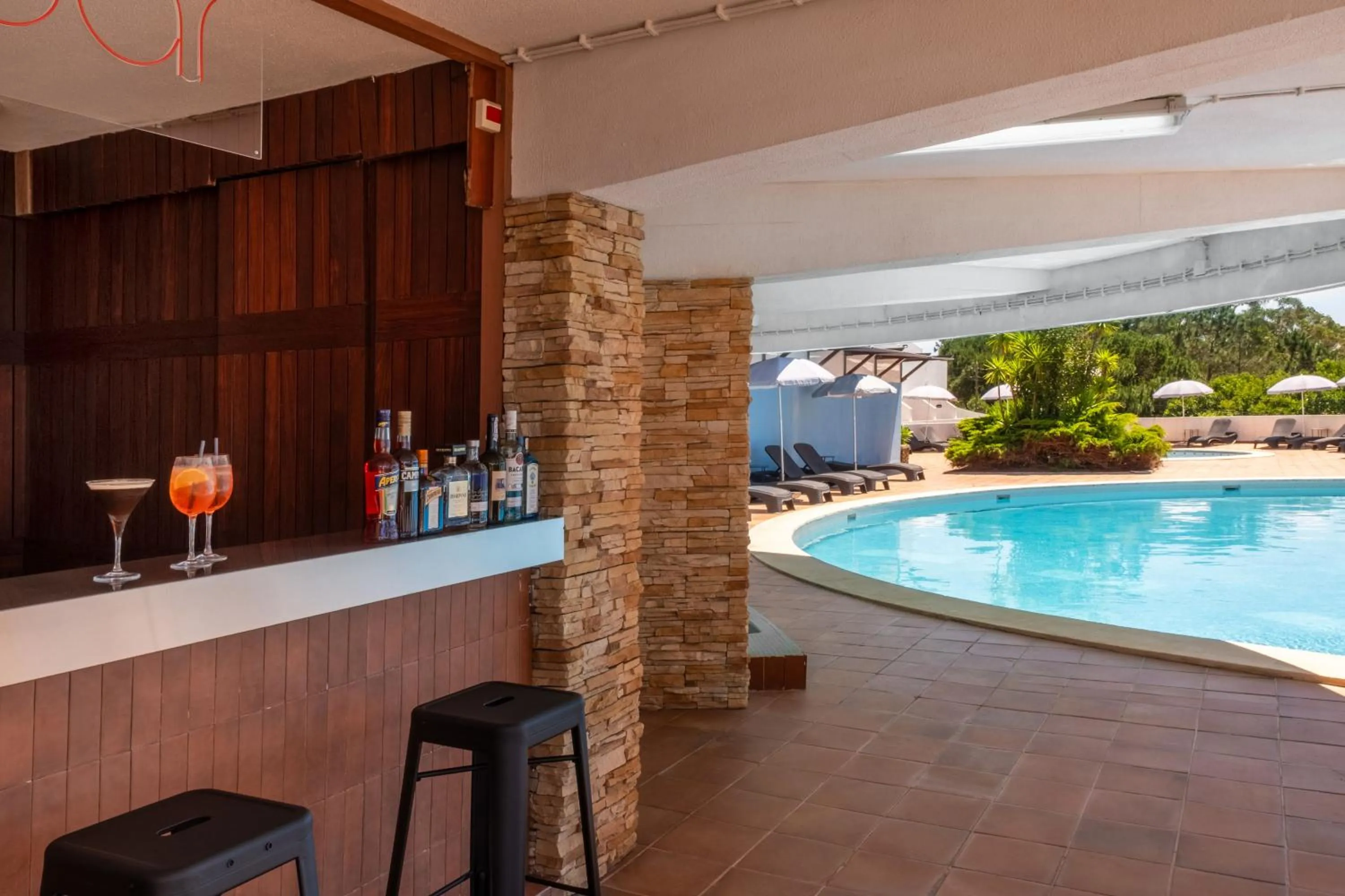 Swimming pool in Sao Felix Hotel Hillside & Nature