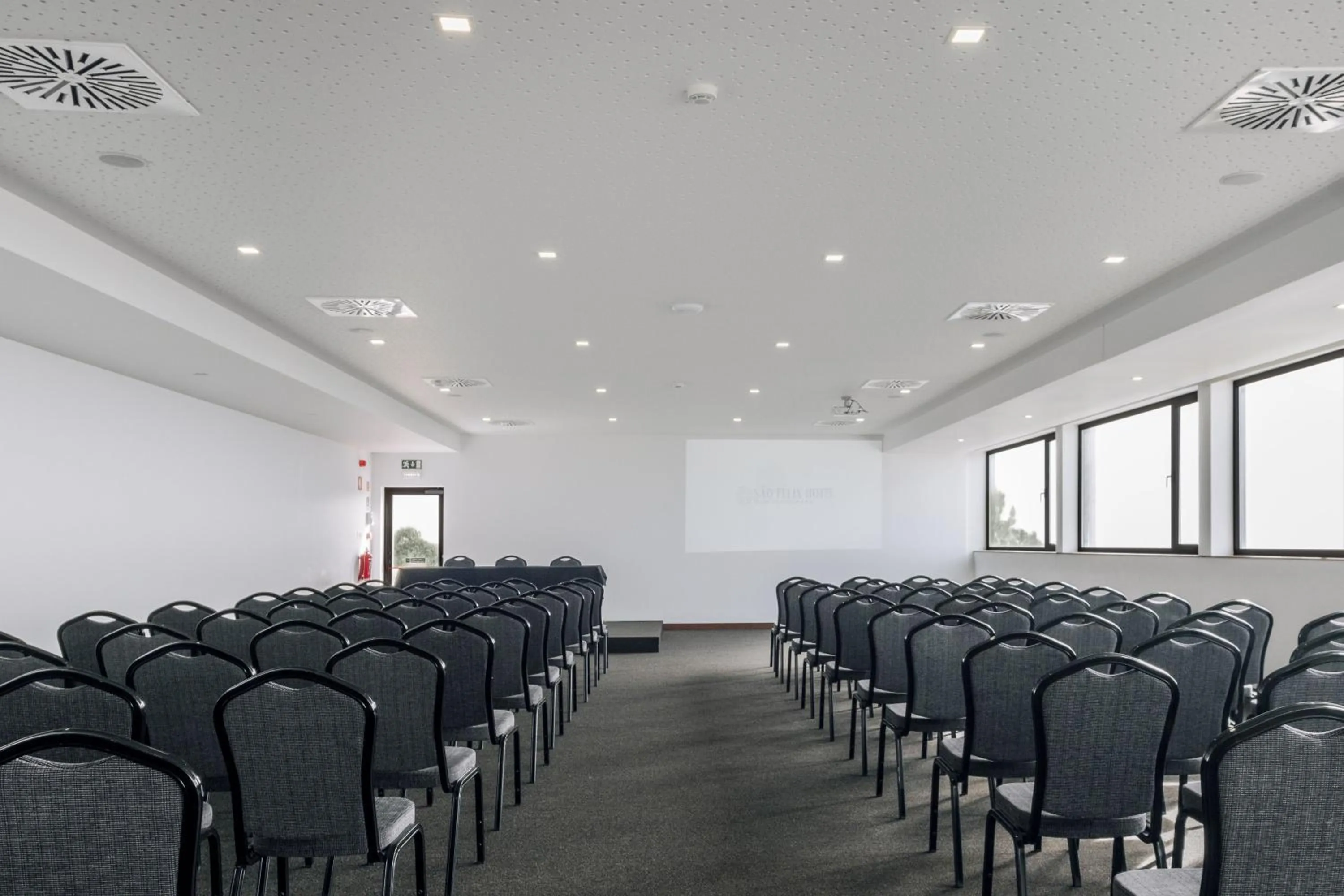 Meeting/conference room in Sao Felix Hotel Hillside & Nature