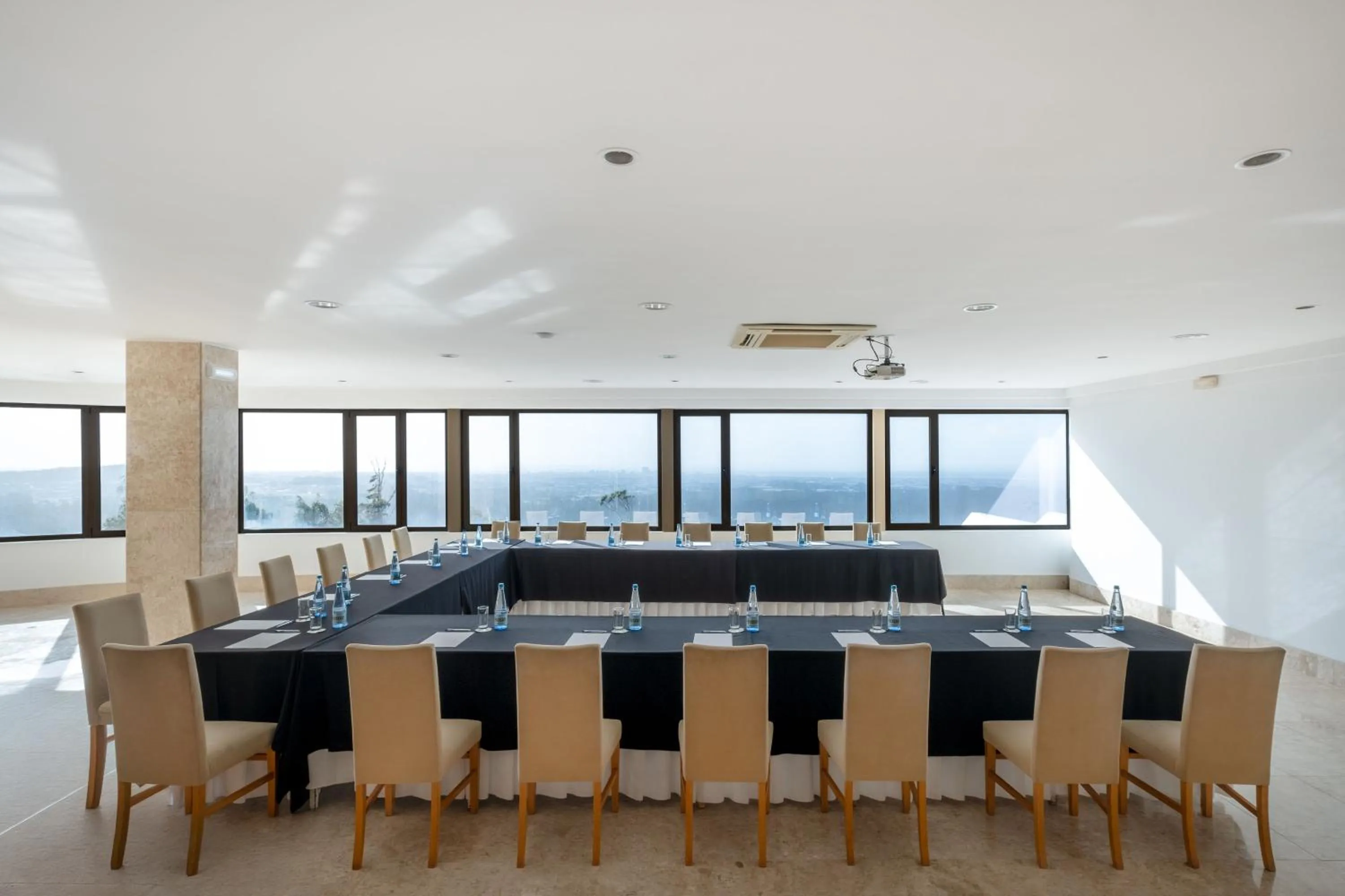 Meeting/conference room in Sao Felix Hotel Hillside & Nature
