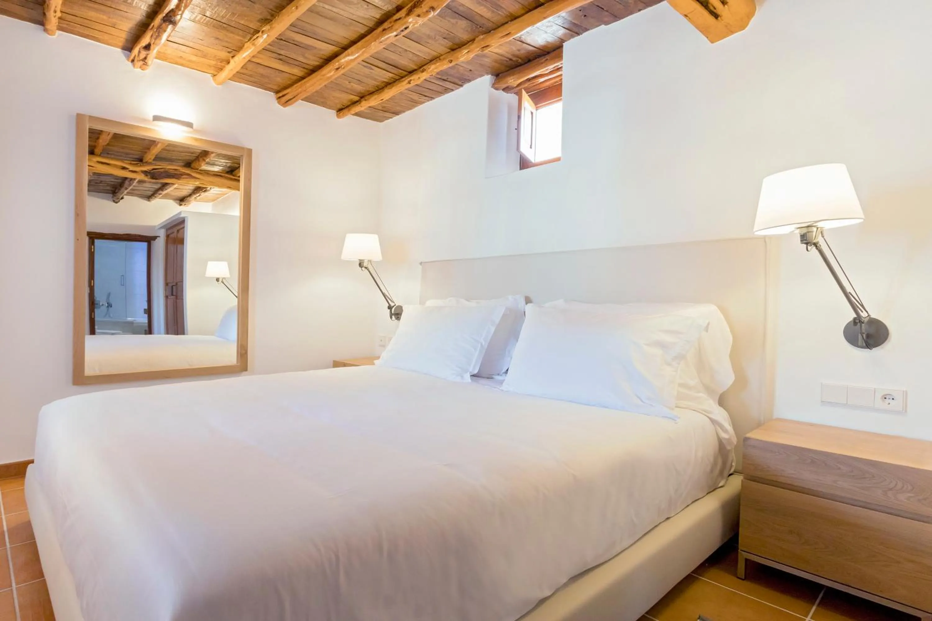 Bedroom, Bed in Agroturismo Can Toni Xumeu - Adults Only