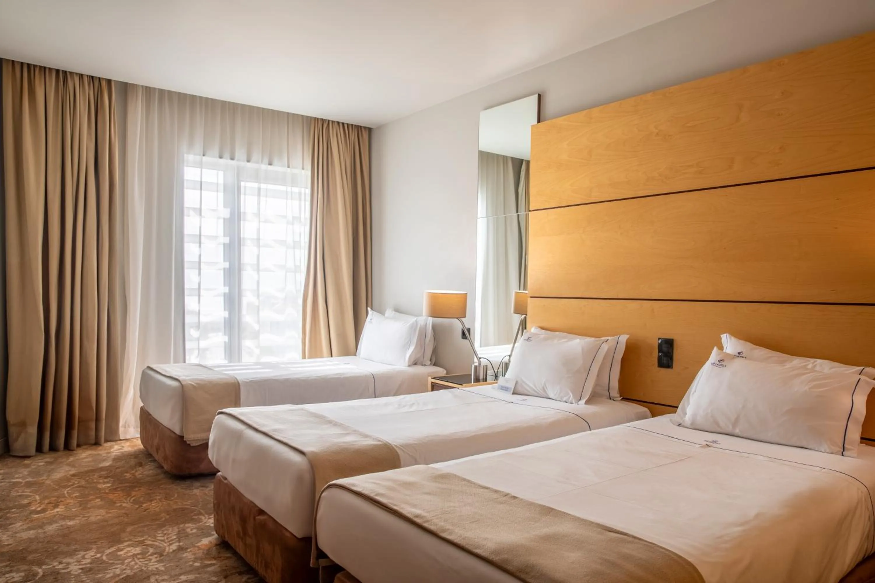 Bedroom, Bed in VIP Executive Azores Hotel