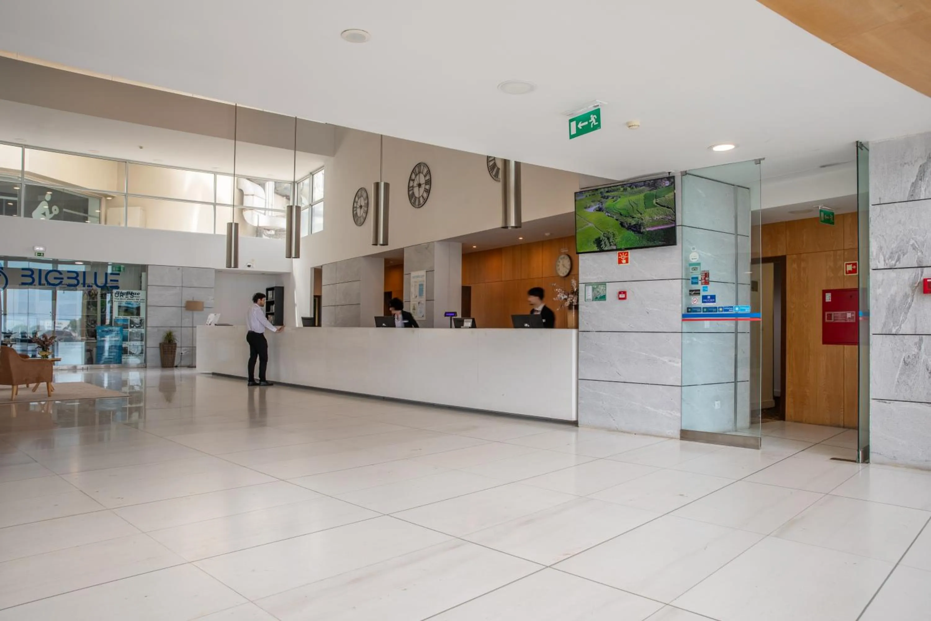 Lobby or reception in VIP Executive Azores Hotel