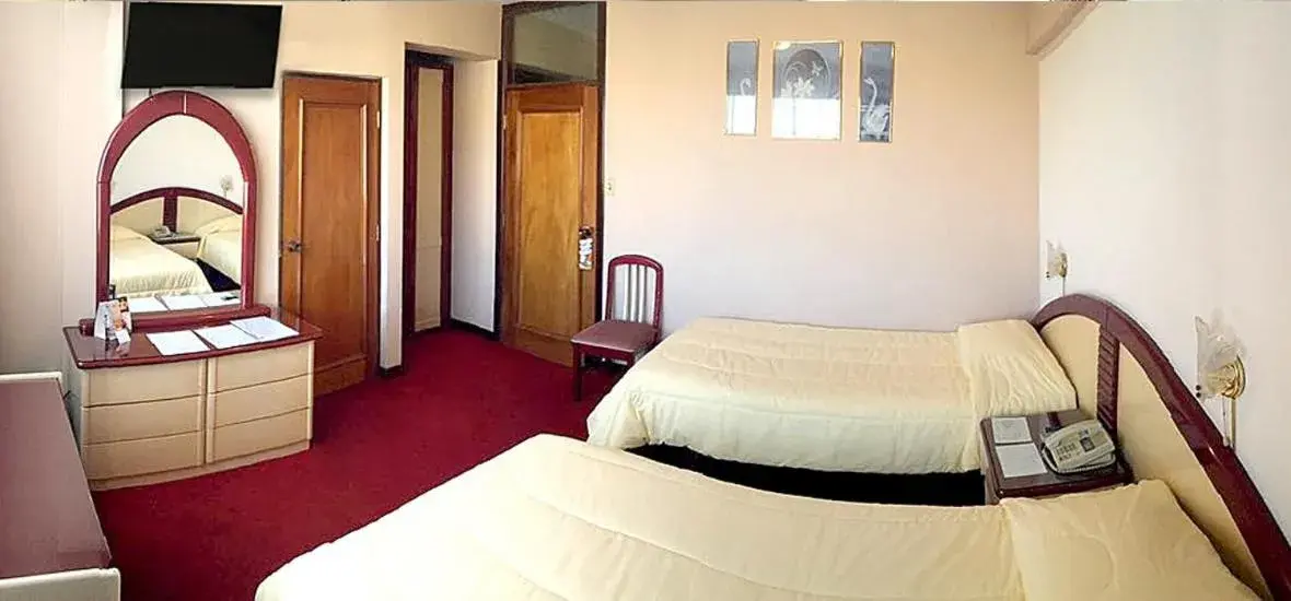 Standard Twin Room in Americana Hotel Standard Twin Room in Americana Hotel