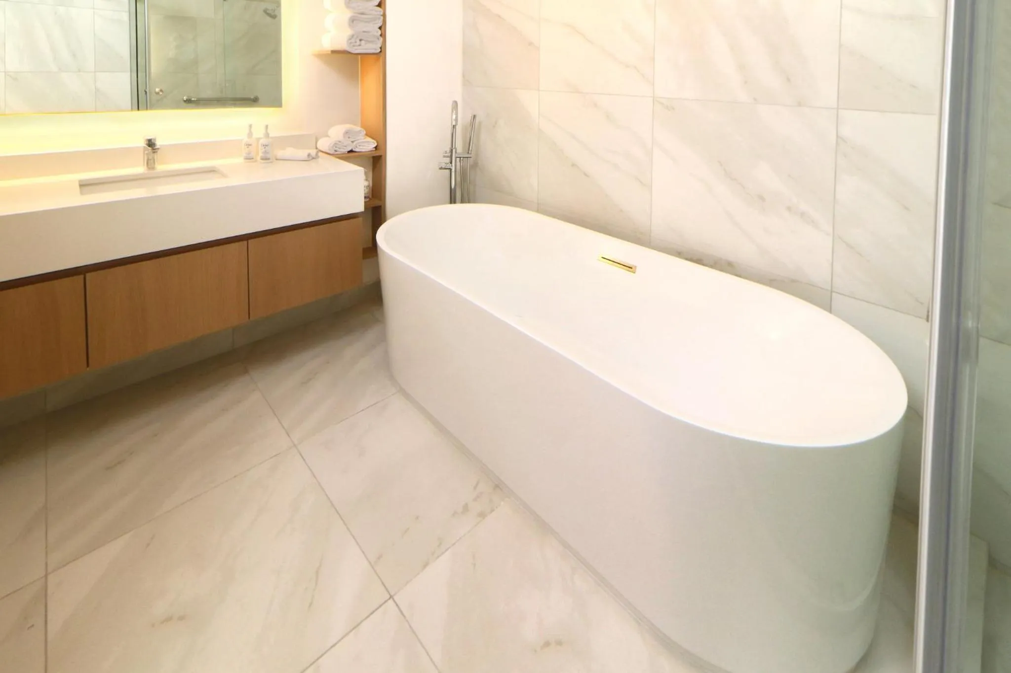 Photo of the whole room in Holiday Inn Tijuana Zona Rio by IHG