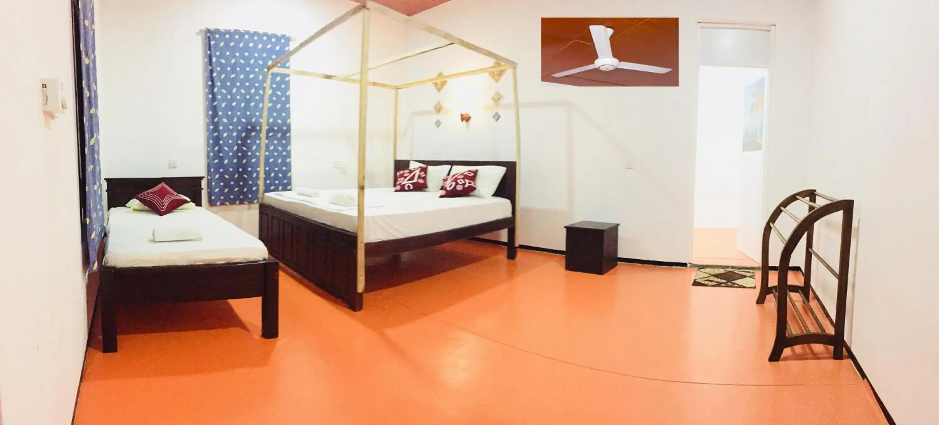 Double or Twin Room with Bathroom in De Perla Resort Double or Twin Room with Bathroom in De Perla Resort