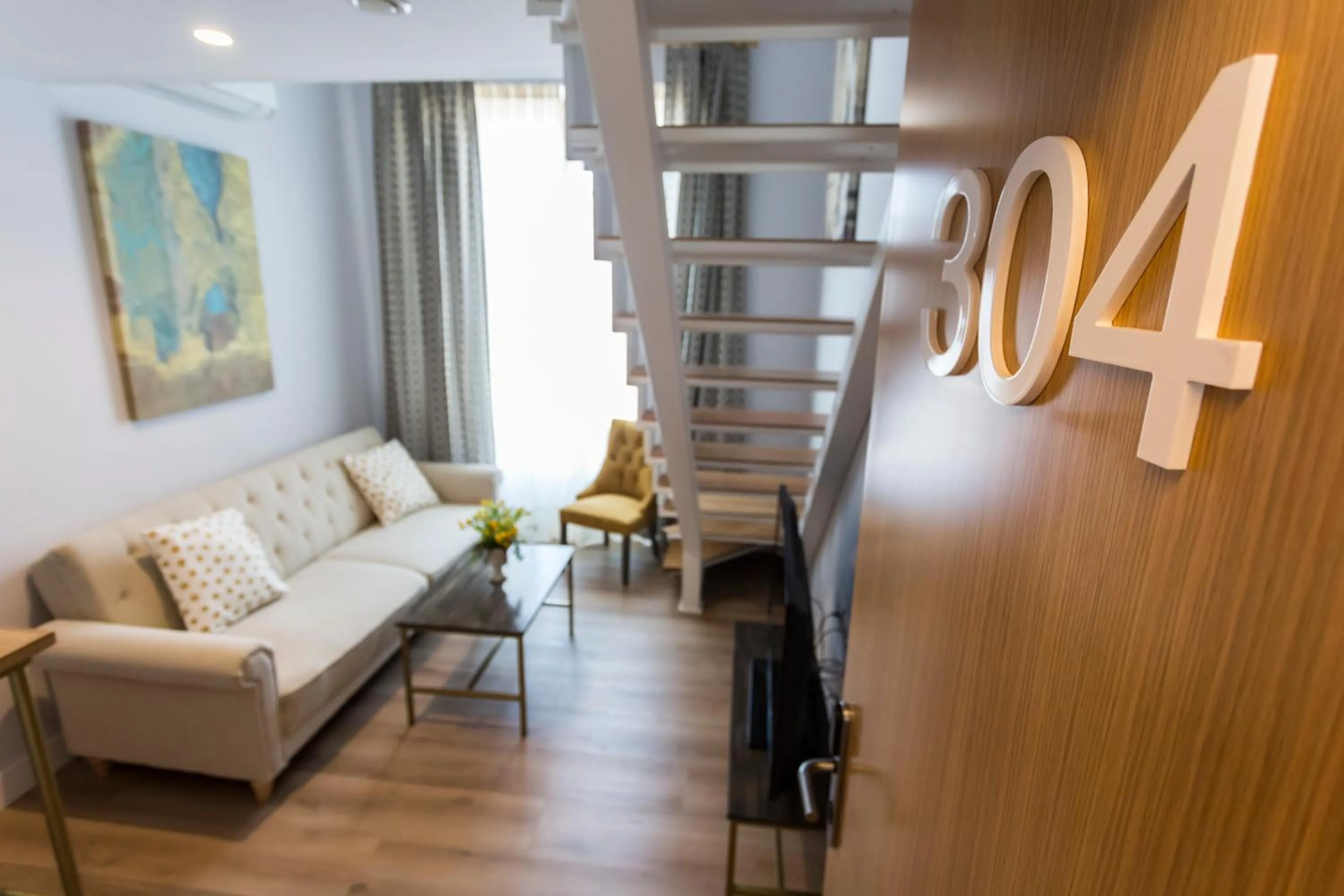 Living room in Casa de la Merced Suites