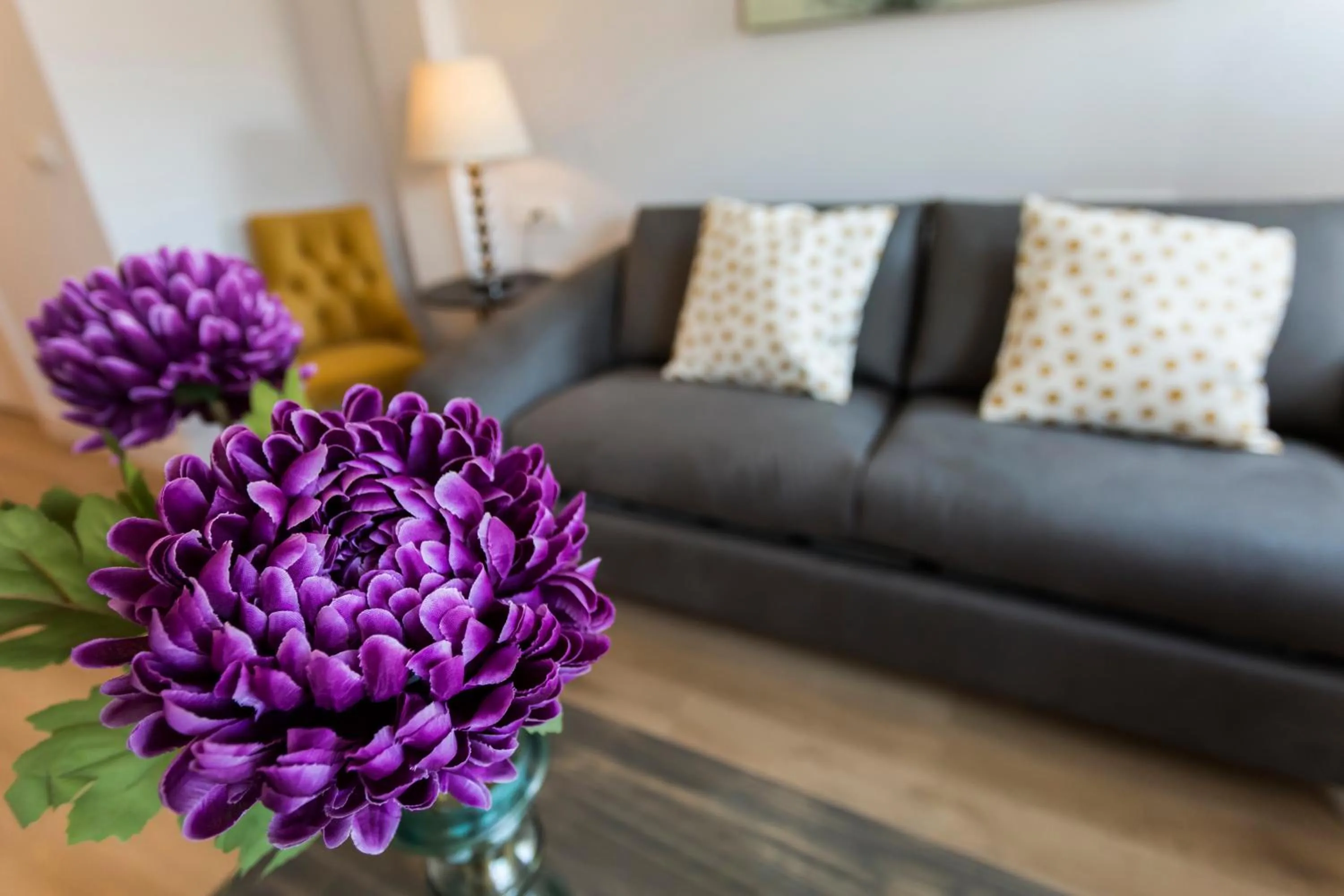 Living room in Casa de la Merced Suites