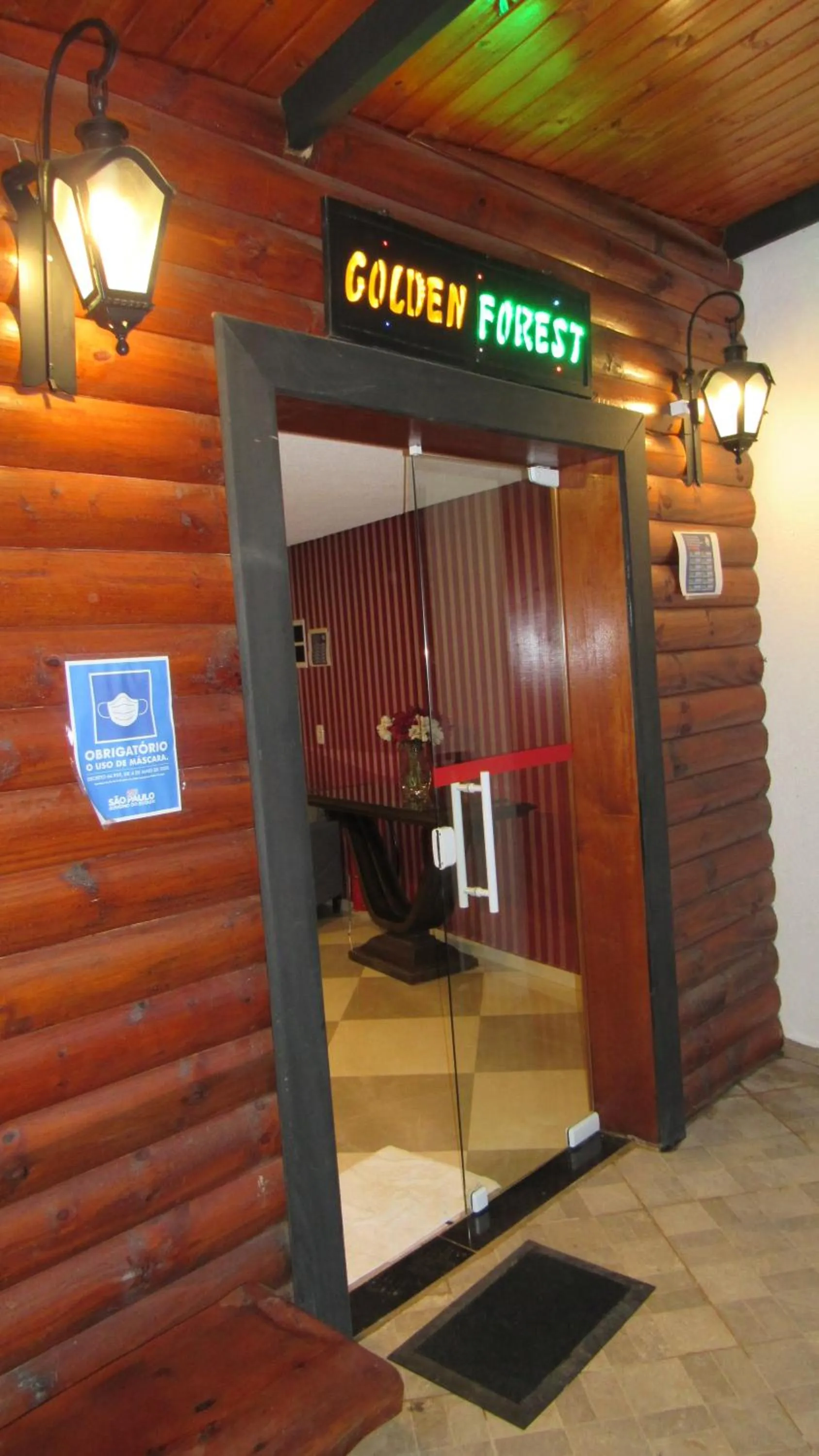 Golden Forest Pousada