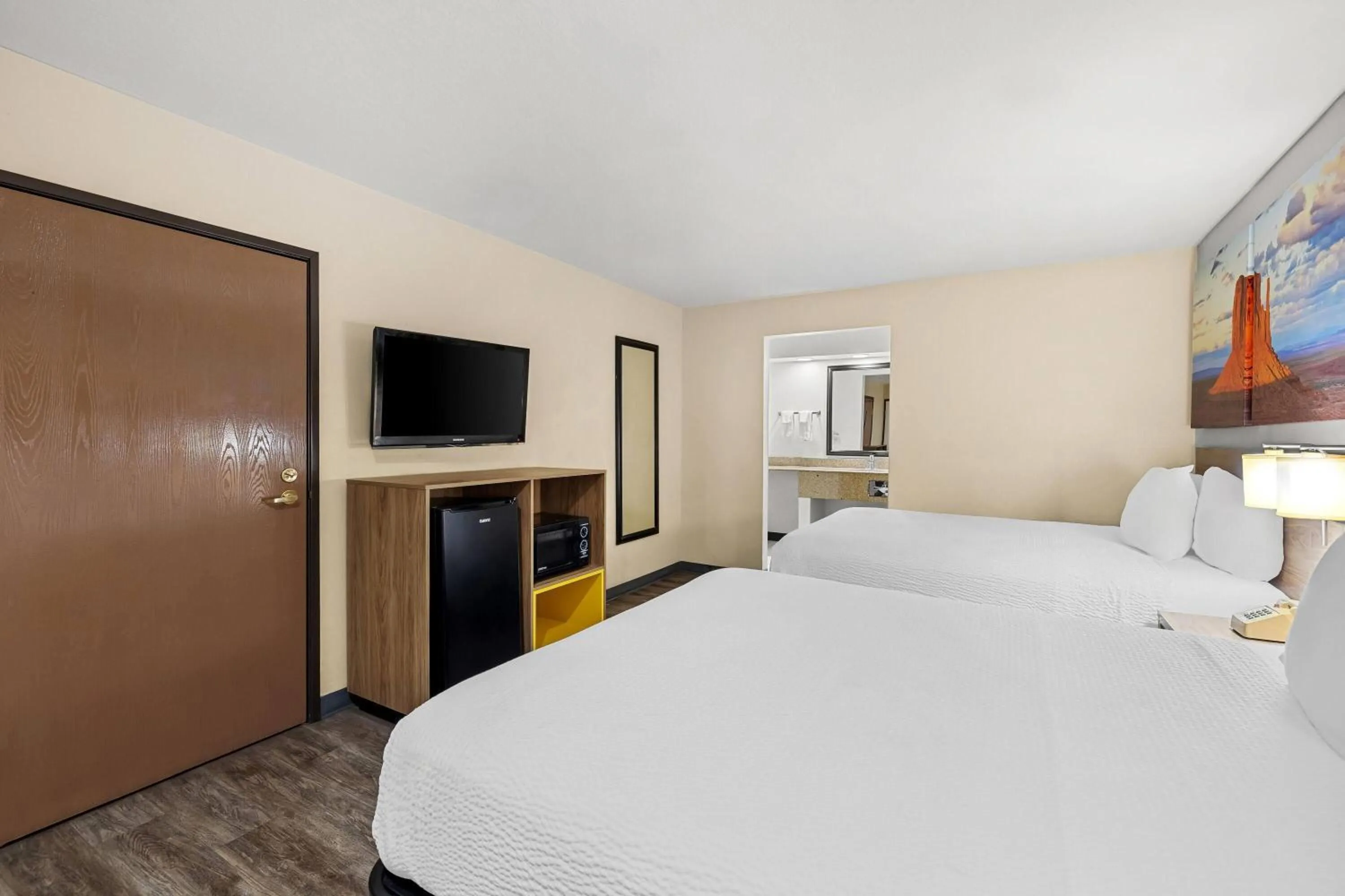 Bed in Days Inn by Wyndham Tucson Airport