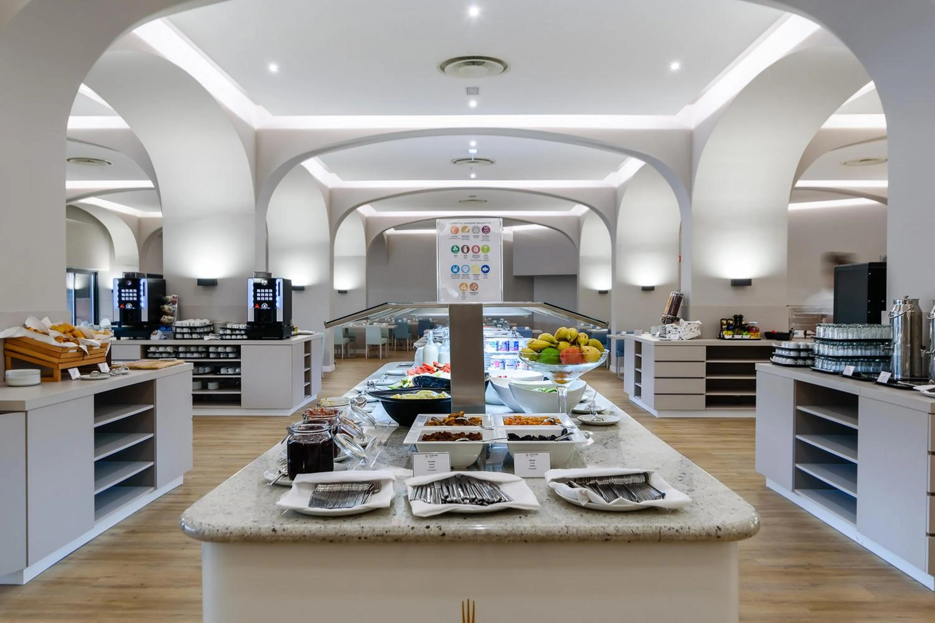 Restaurant/places to eat in Jupiter Albufeira Hotel - Family & Fun - All Inclusive