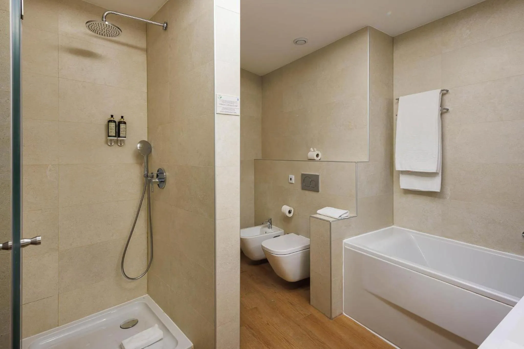 Bathroom in Jupiter Albufeira Hotel - Family & Fun - All Inclusive