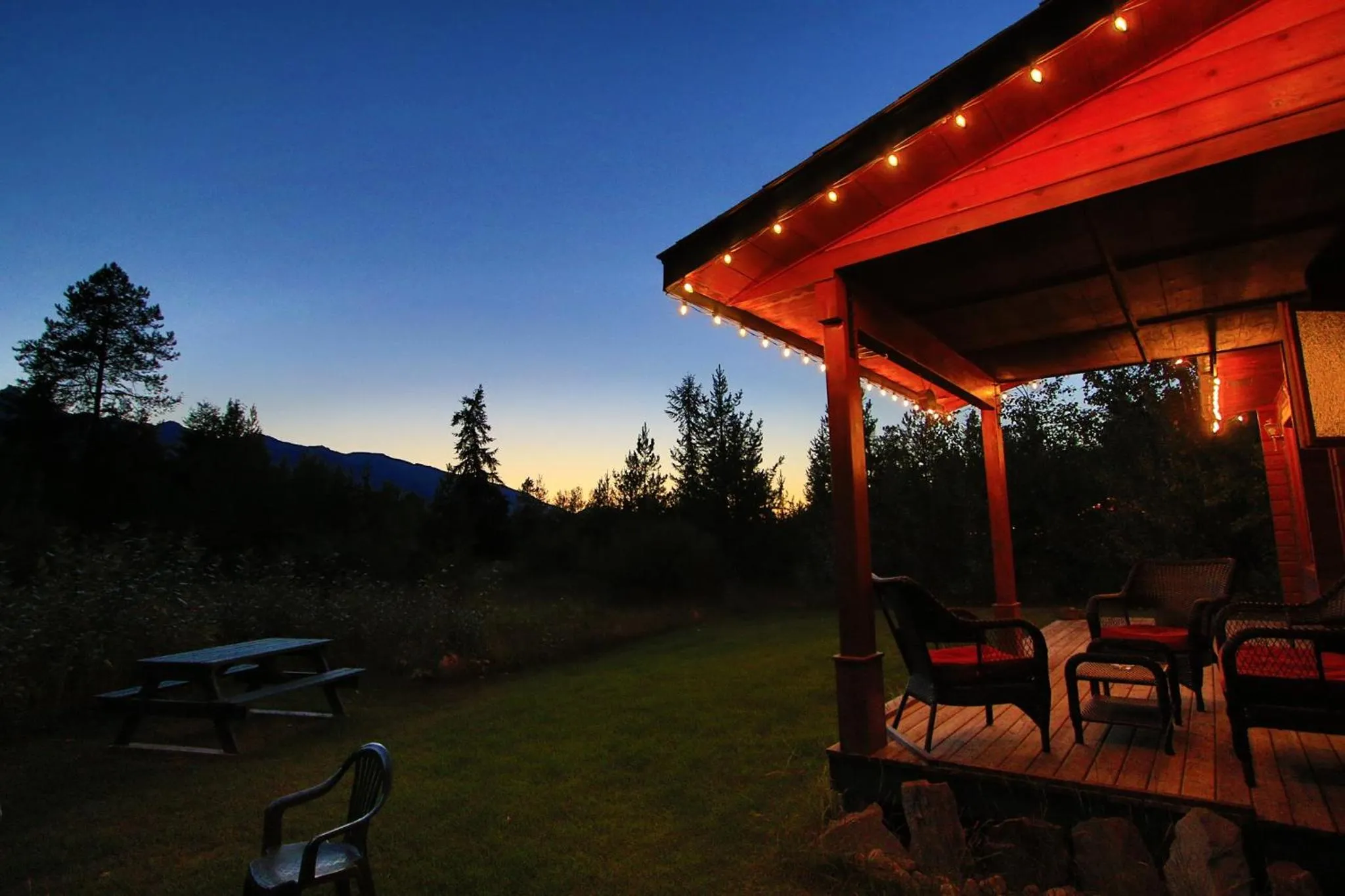 Patio in Mica Mountain Lodge & Log Cabins