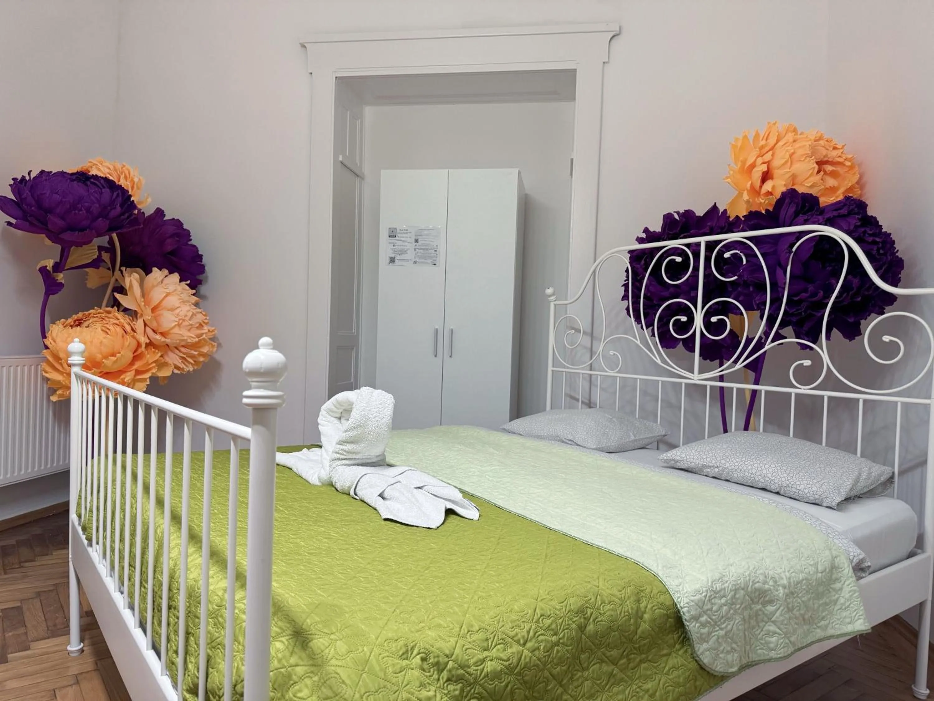 Bed in Lorf Hostel&Apartments