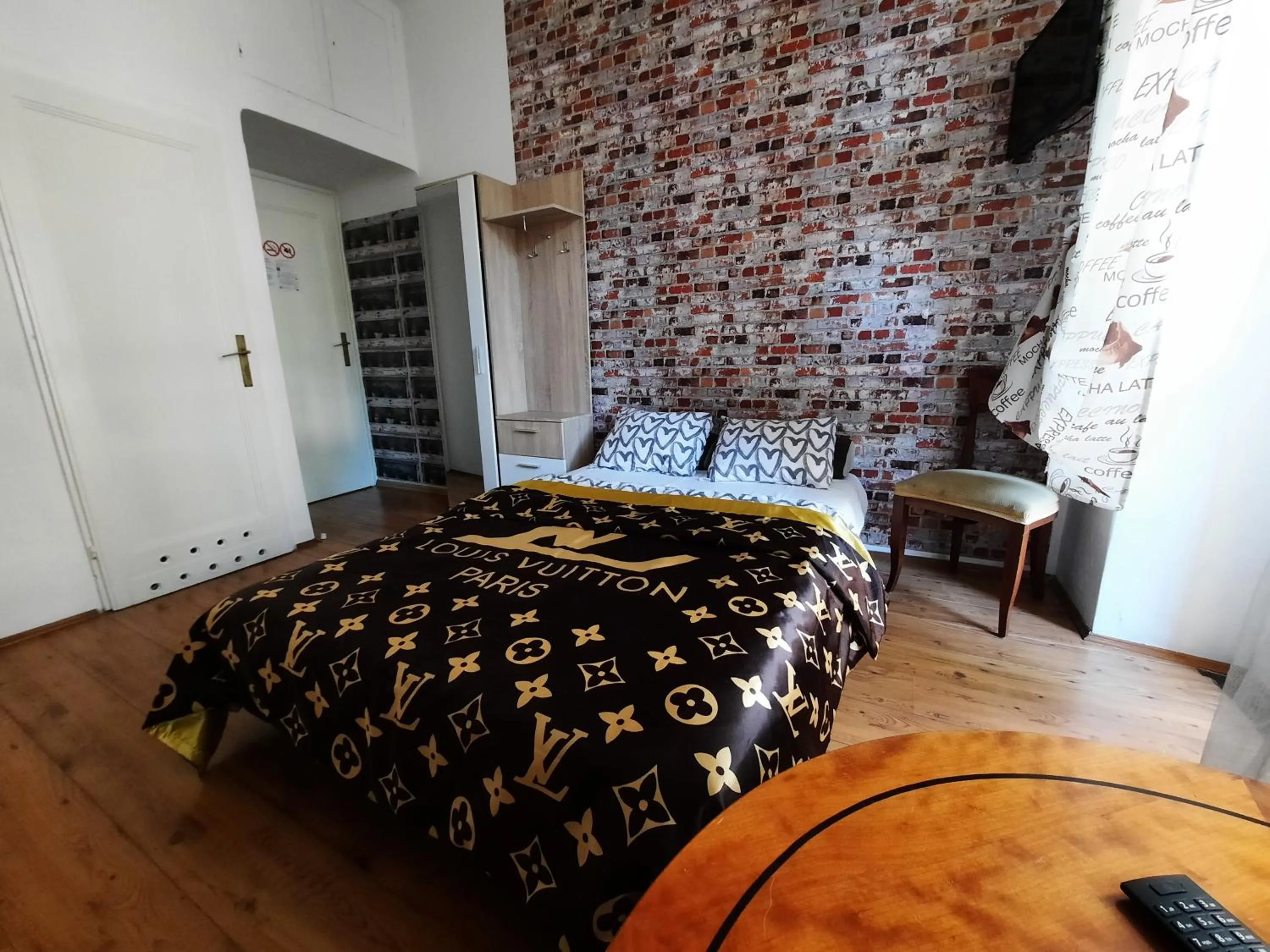 Bed in Lorf Hostel&Apartments