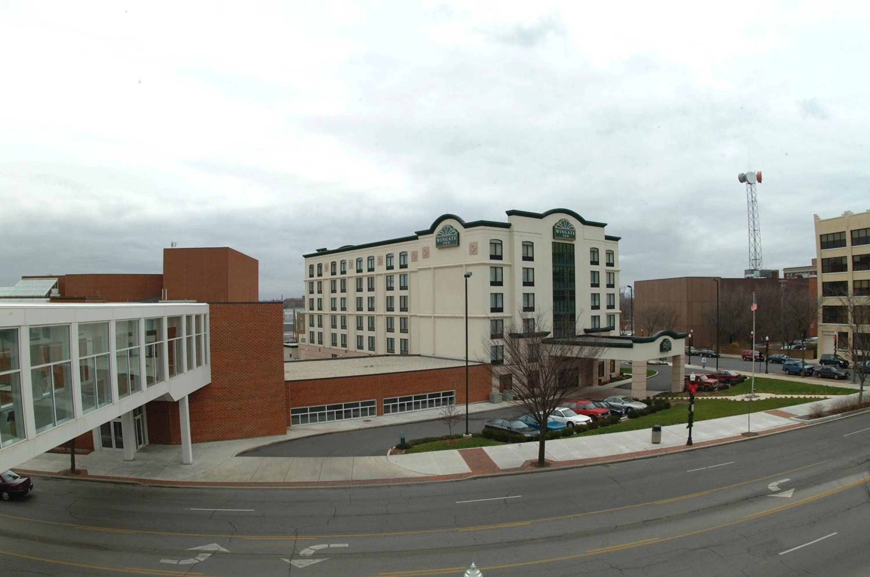 Property building in Wingate by Wyndham Lima