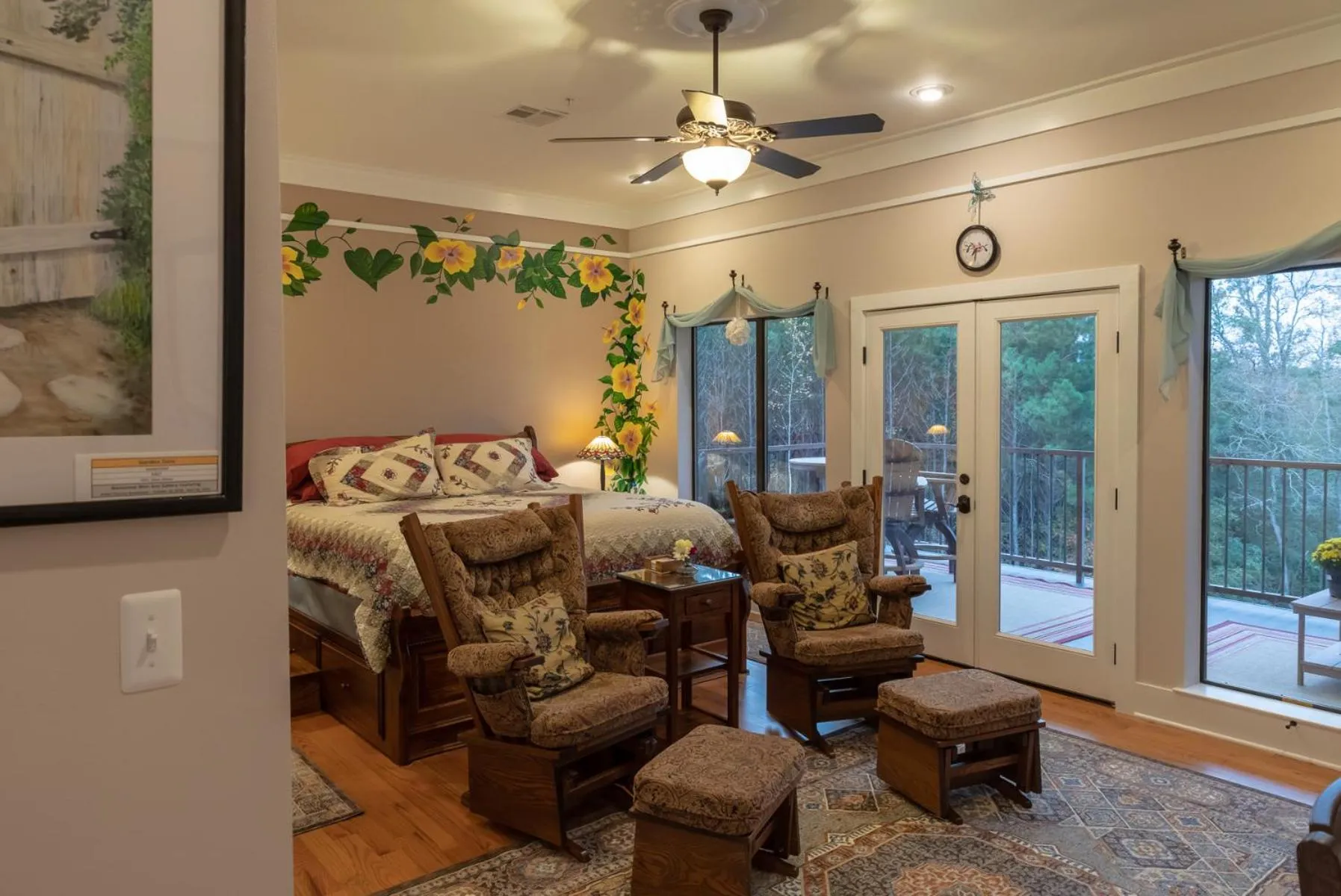 Garden in Bienvenue Mon Ami Bed and Breakfast