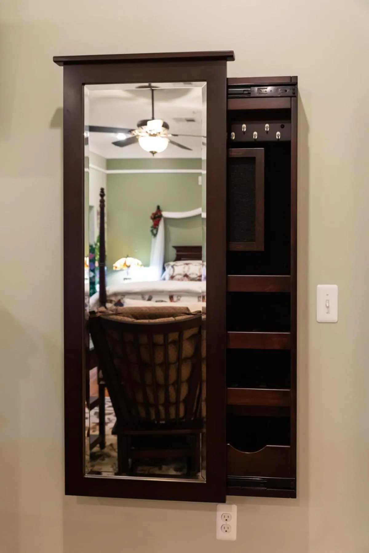 Bedroom in Bienvenue Mon Ami Bed and Breakfast