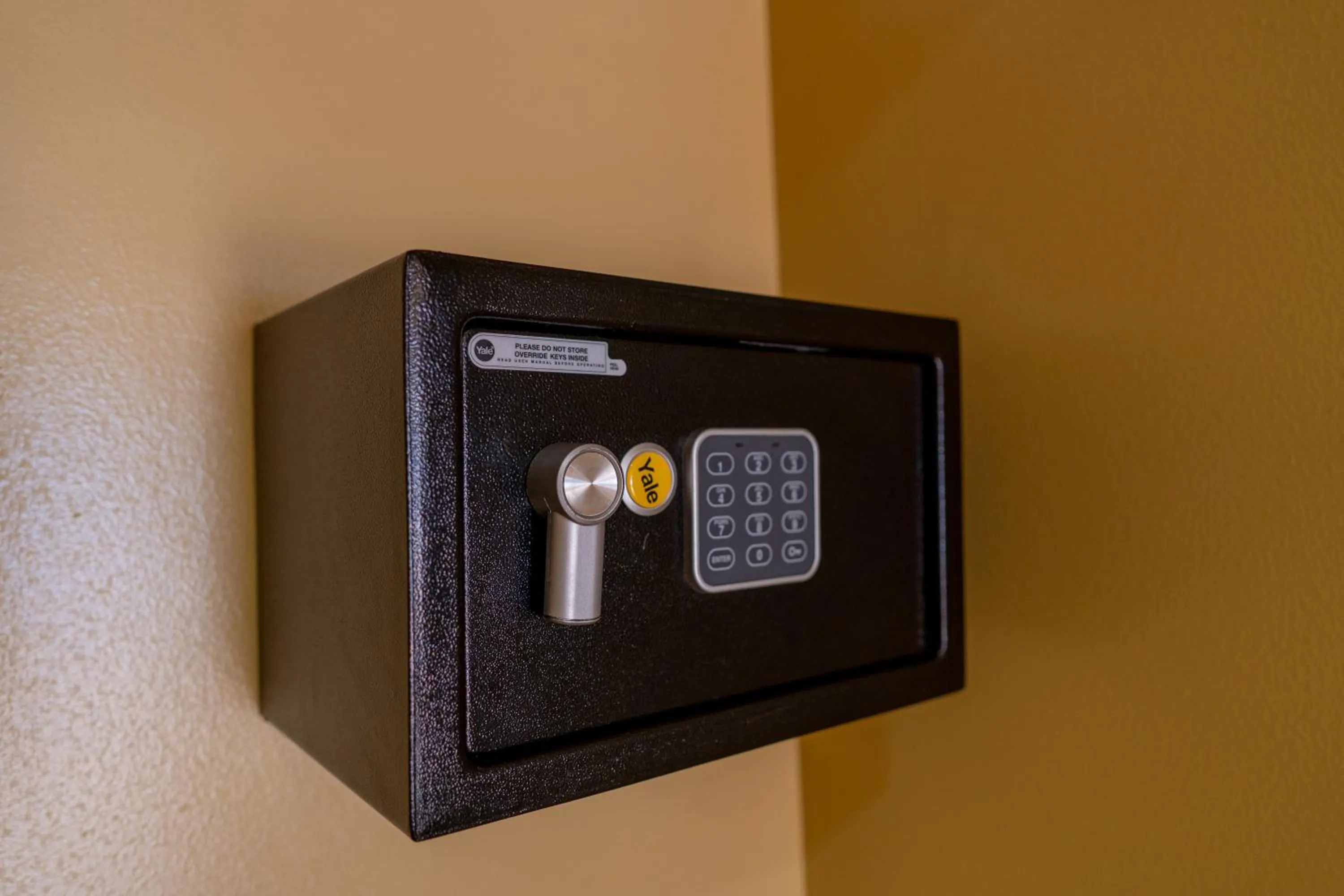 Photo of the whole room in Hotel Casona del Lago