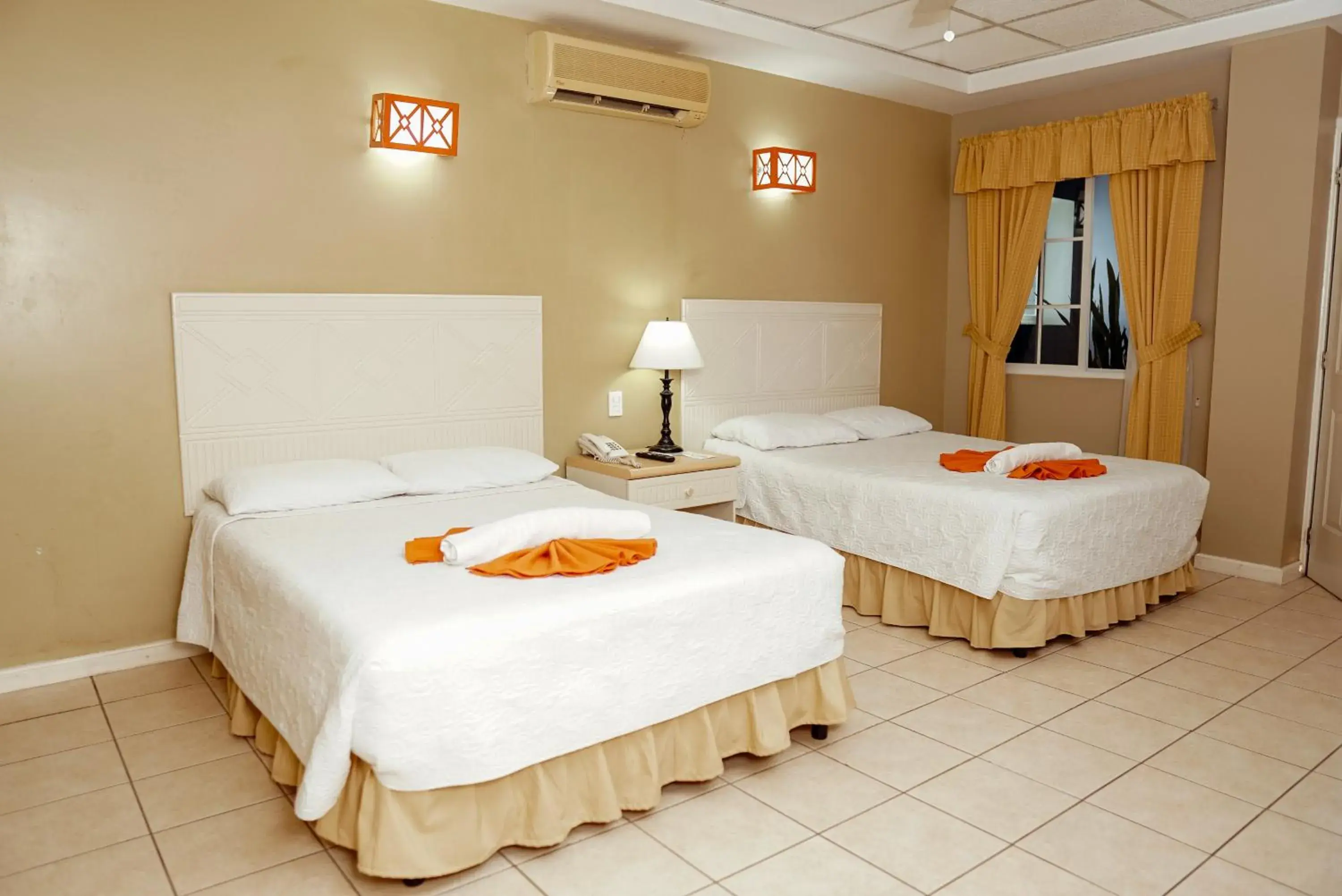 Double Room in Hotel Casona del Lago Double Room in Hotel Casona del Lago