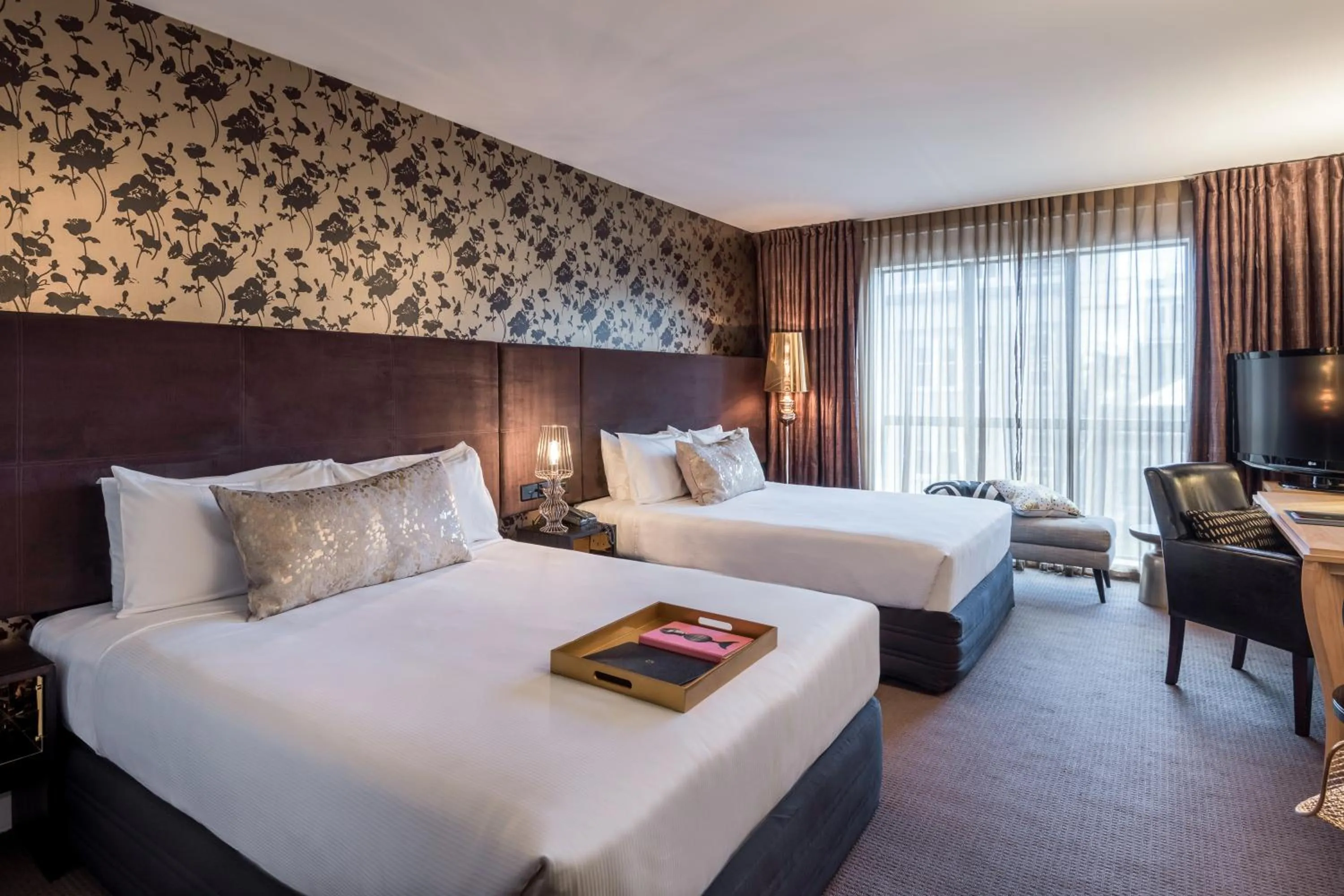 Bedroom, Bed in Museum Apartment Hotel, Independent Collection by EVT