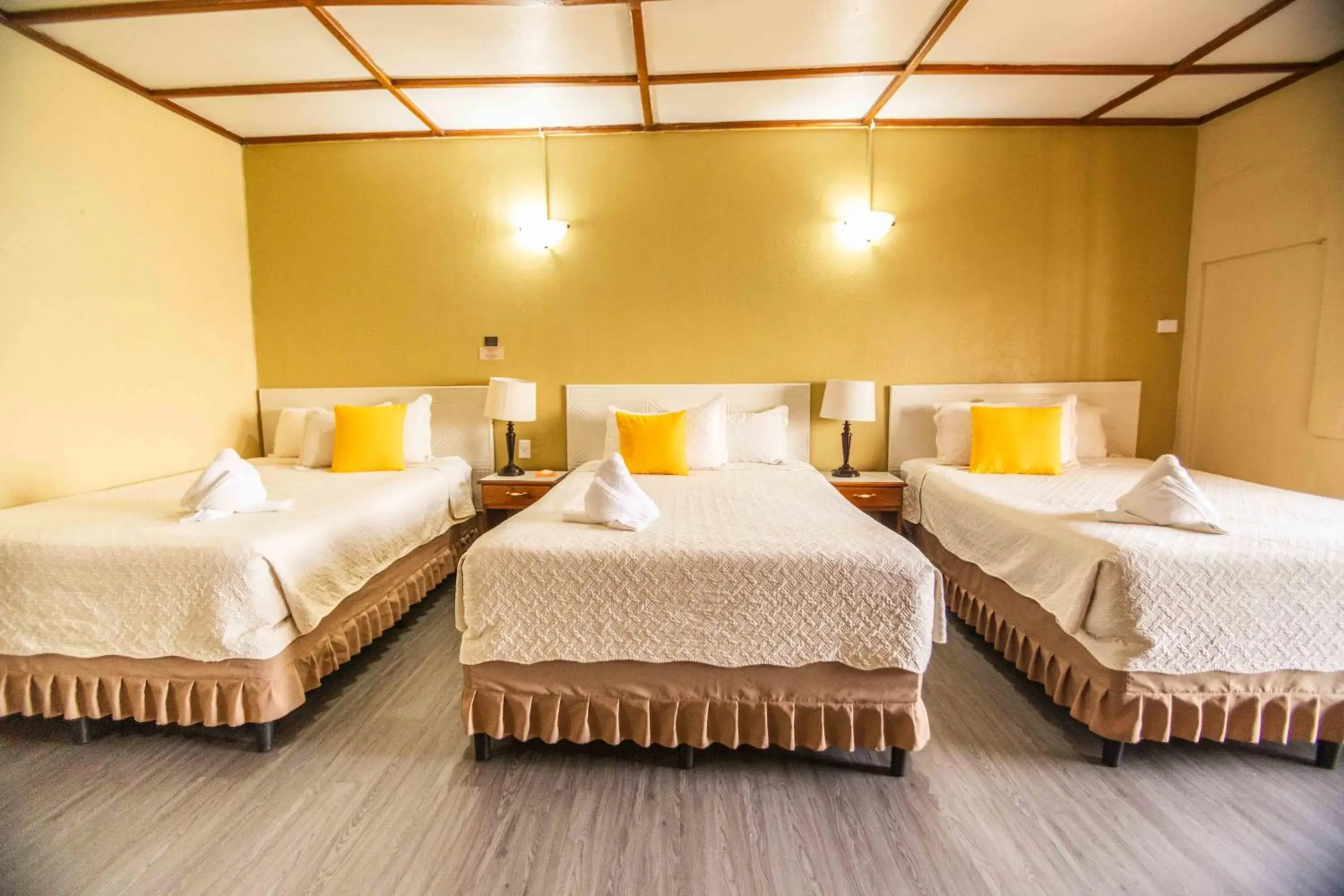 Triple Room in Hotel Peten Triple Room in Hotel Peten