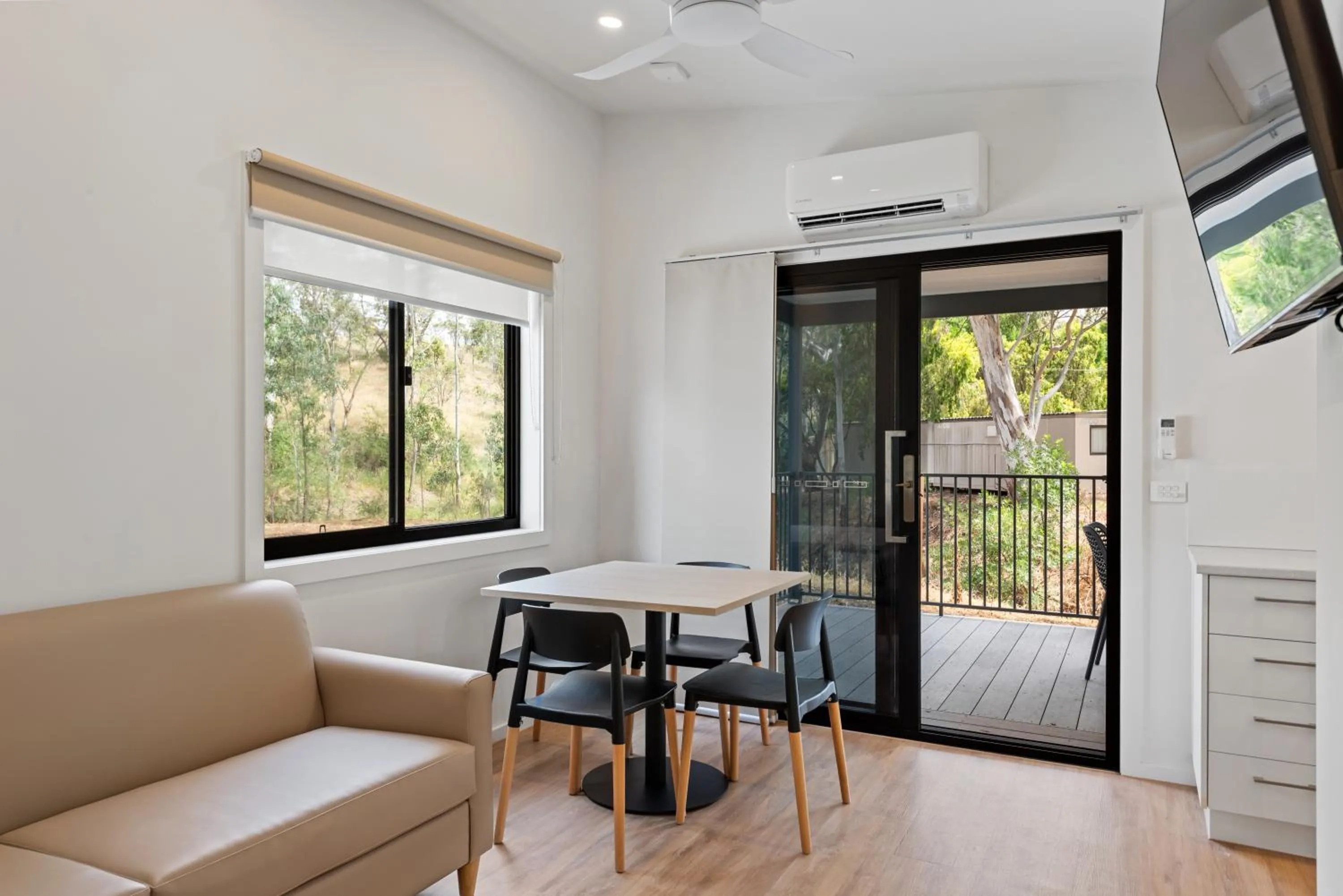 Living room in Discovery Parks - Clare