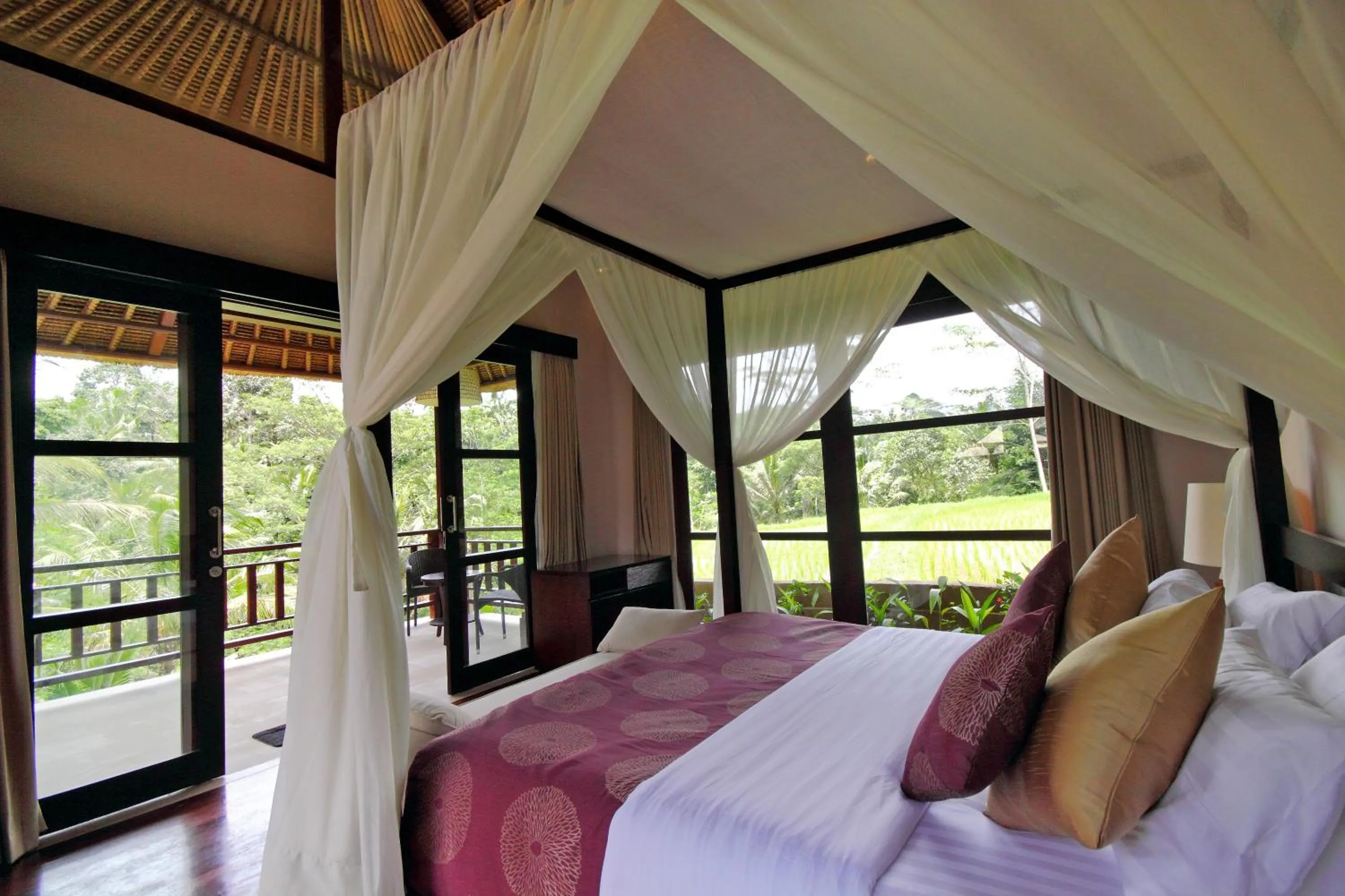 Bedroom, Bed in Villa Amrita