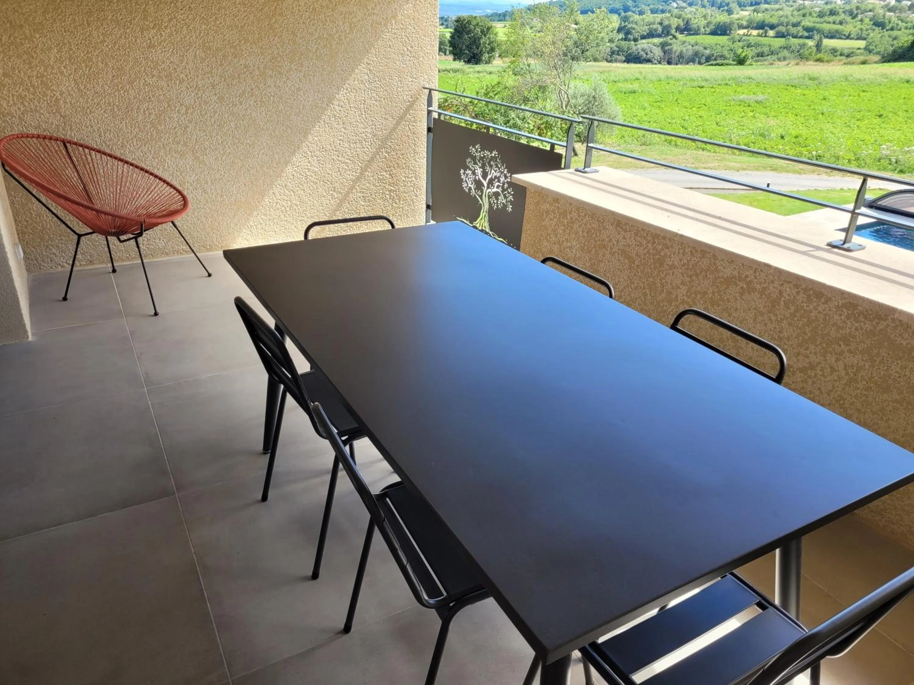 Patio in la bastide de l'adrech