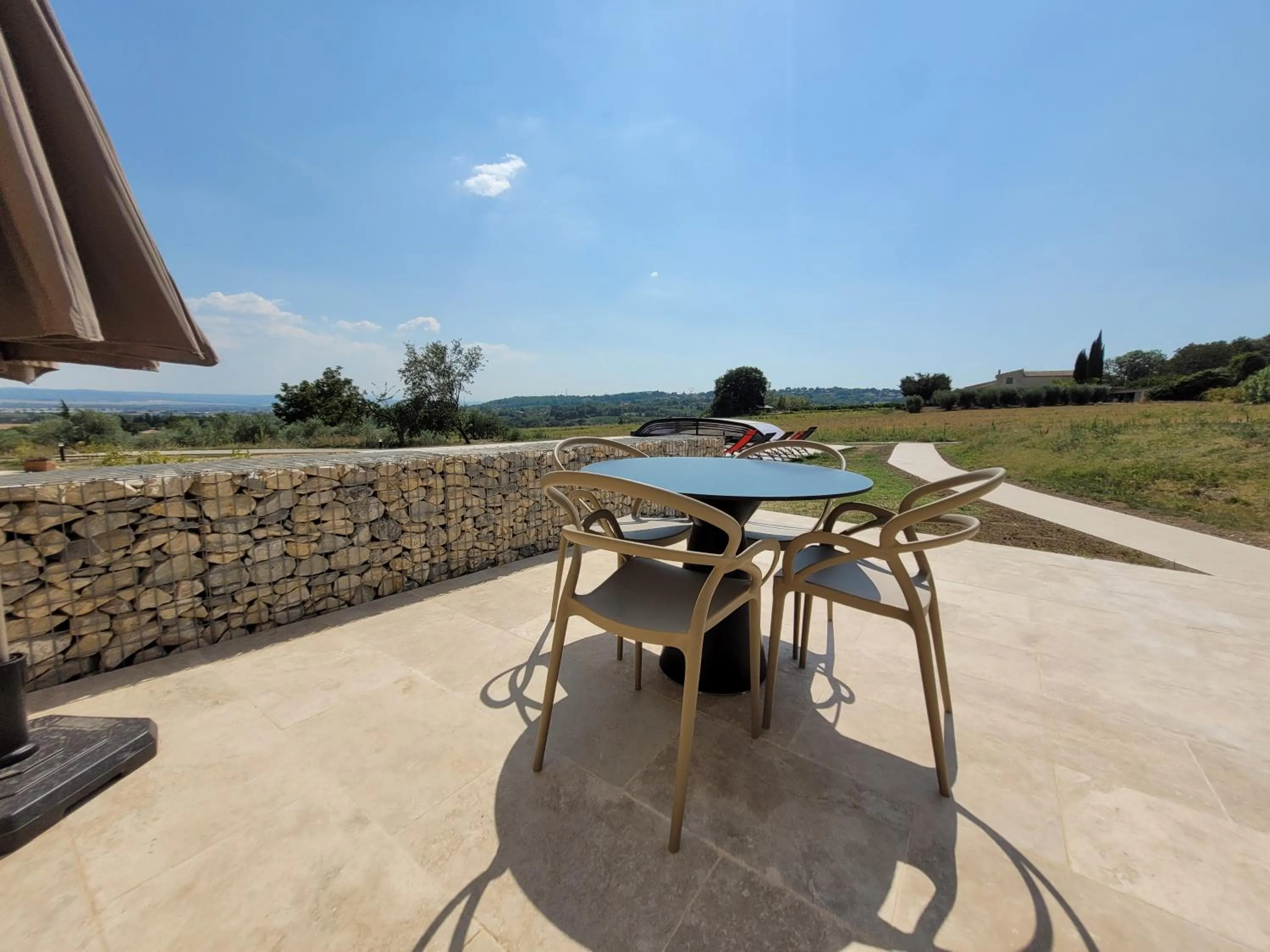 Patio in la bastide de l'adrech