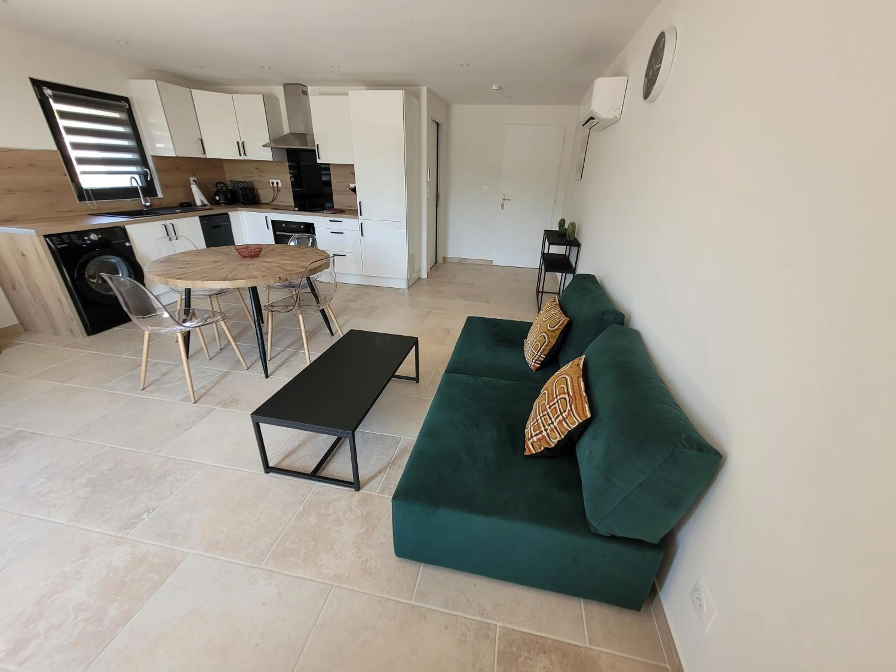 Living room in la bastide de l'adrech
